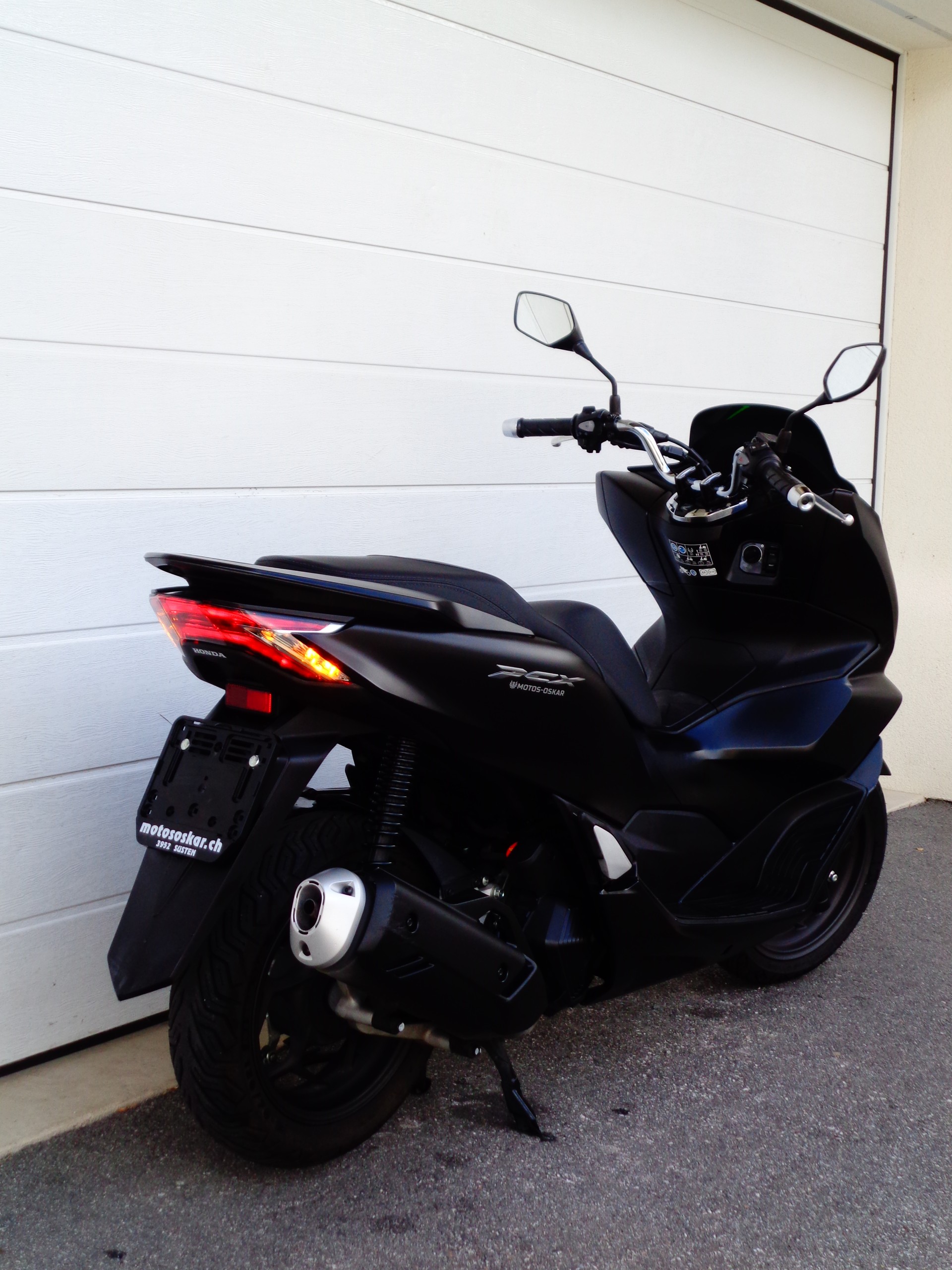 HONDA PCX 125 i ABS-TC-image-4