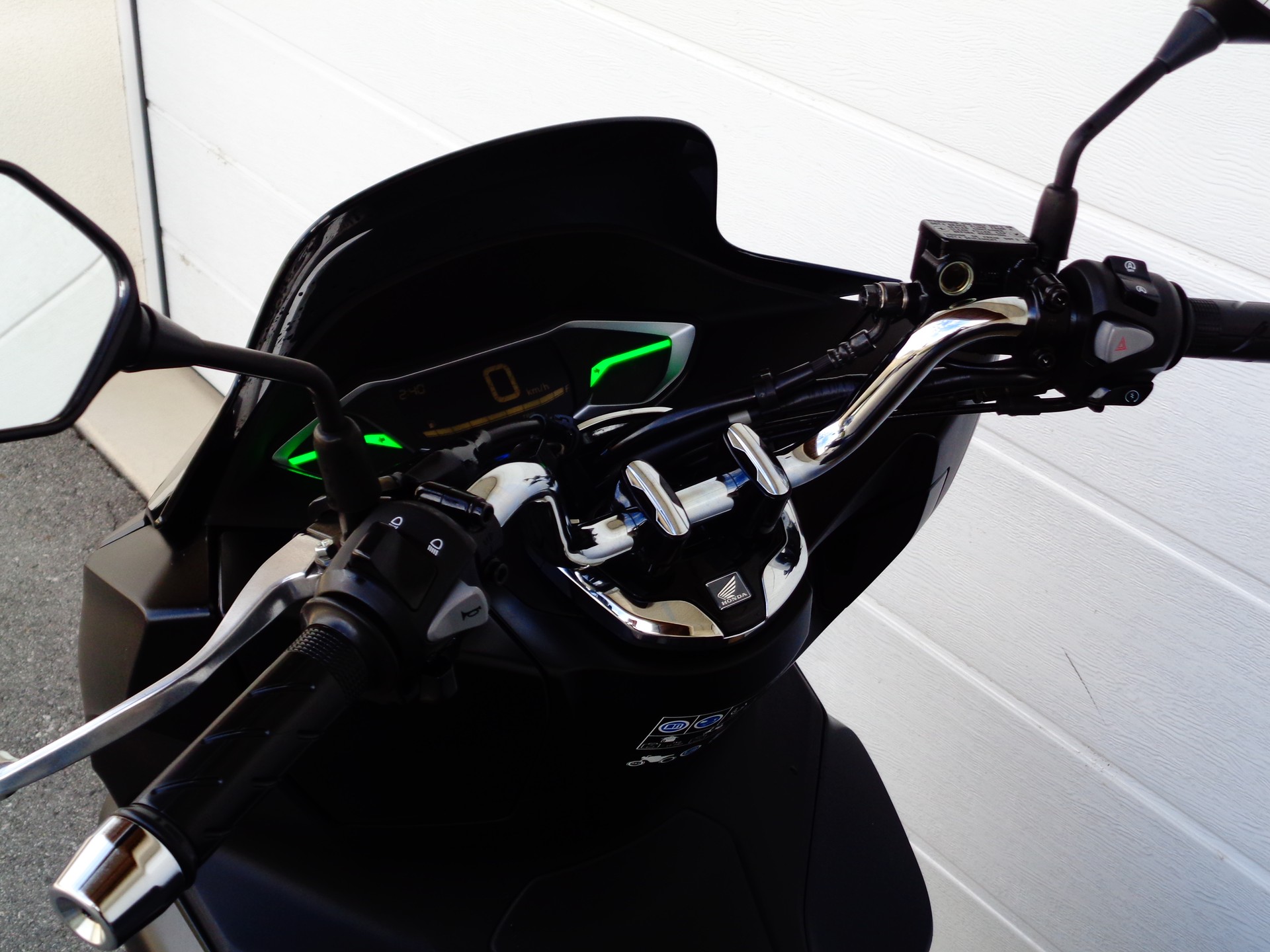 HONDA PCX 125 i ABS-TC-image-5