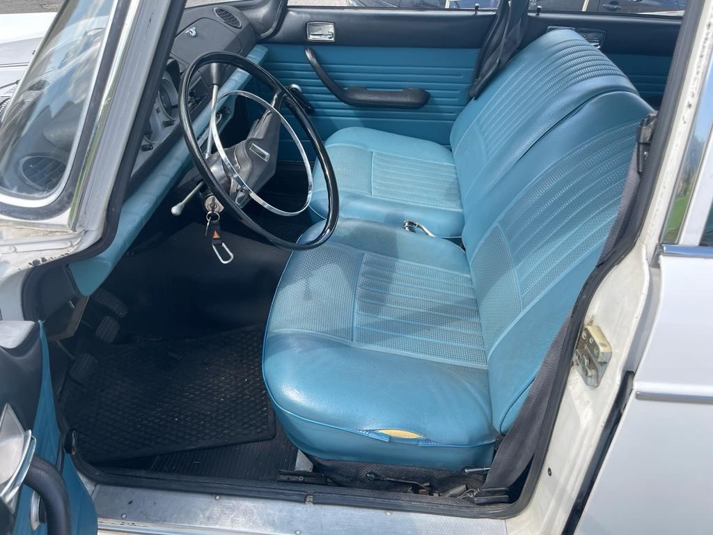PEUGEOT 404 1.6-image-10