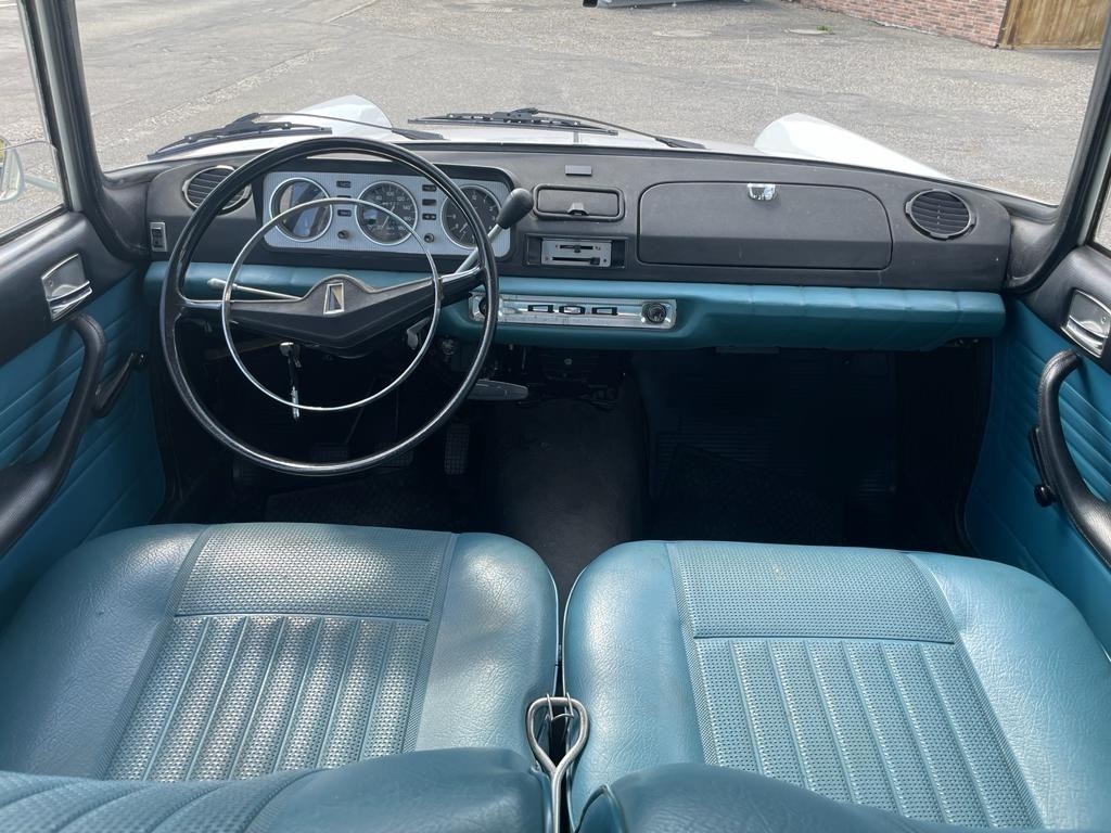 PEUGEOT 404 1.6-image-9