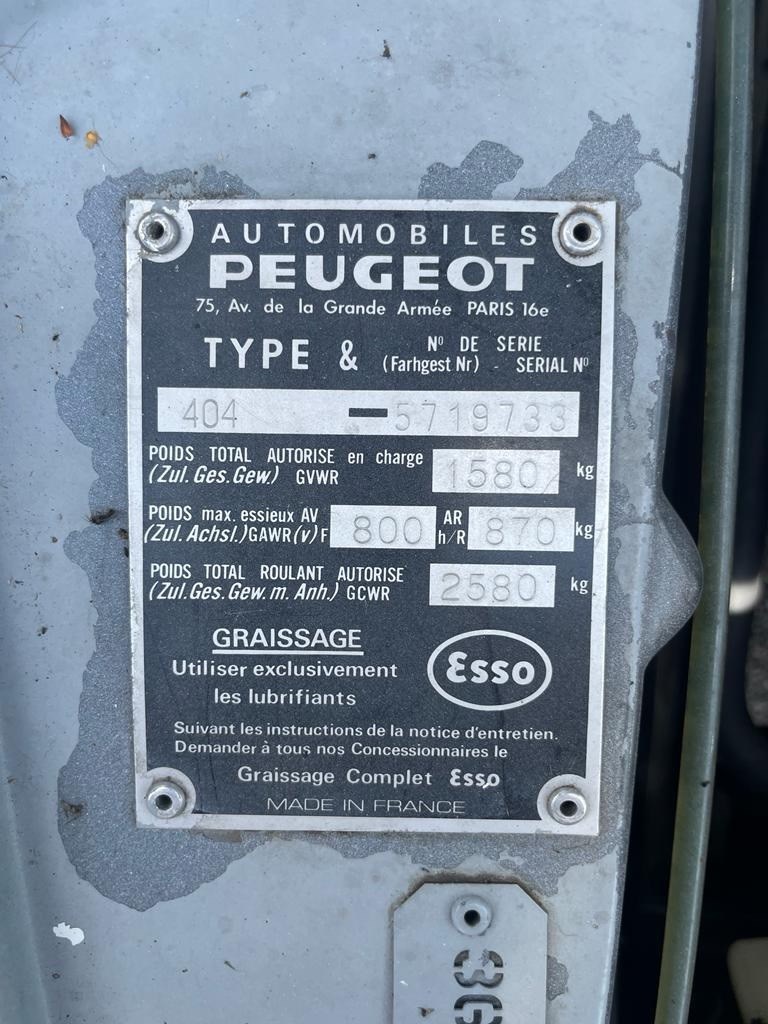 PEUGEOT 404 1.6-image-14