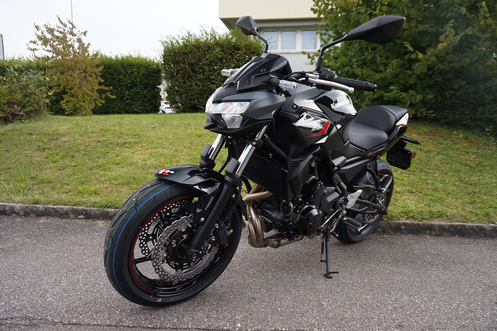 KAWASAKI Z 650 ABS (35/kW50kW) MY25-image-1