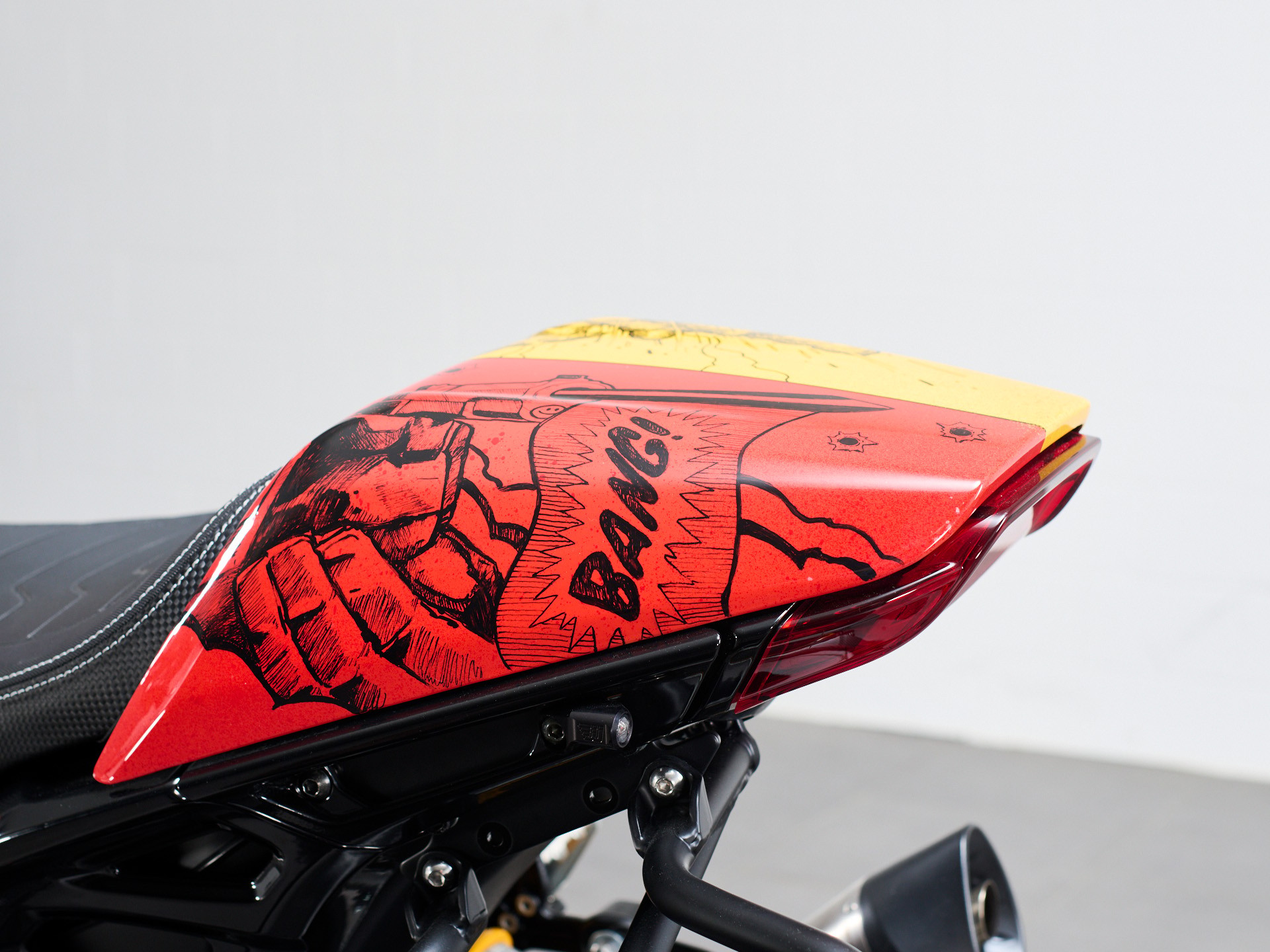 INDIAN FTR R Carbon-image-6