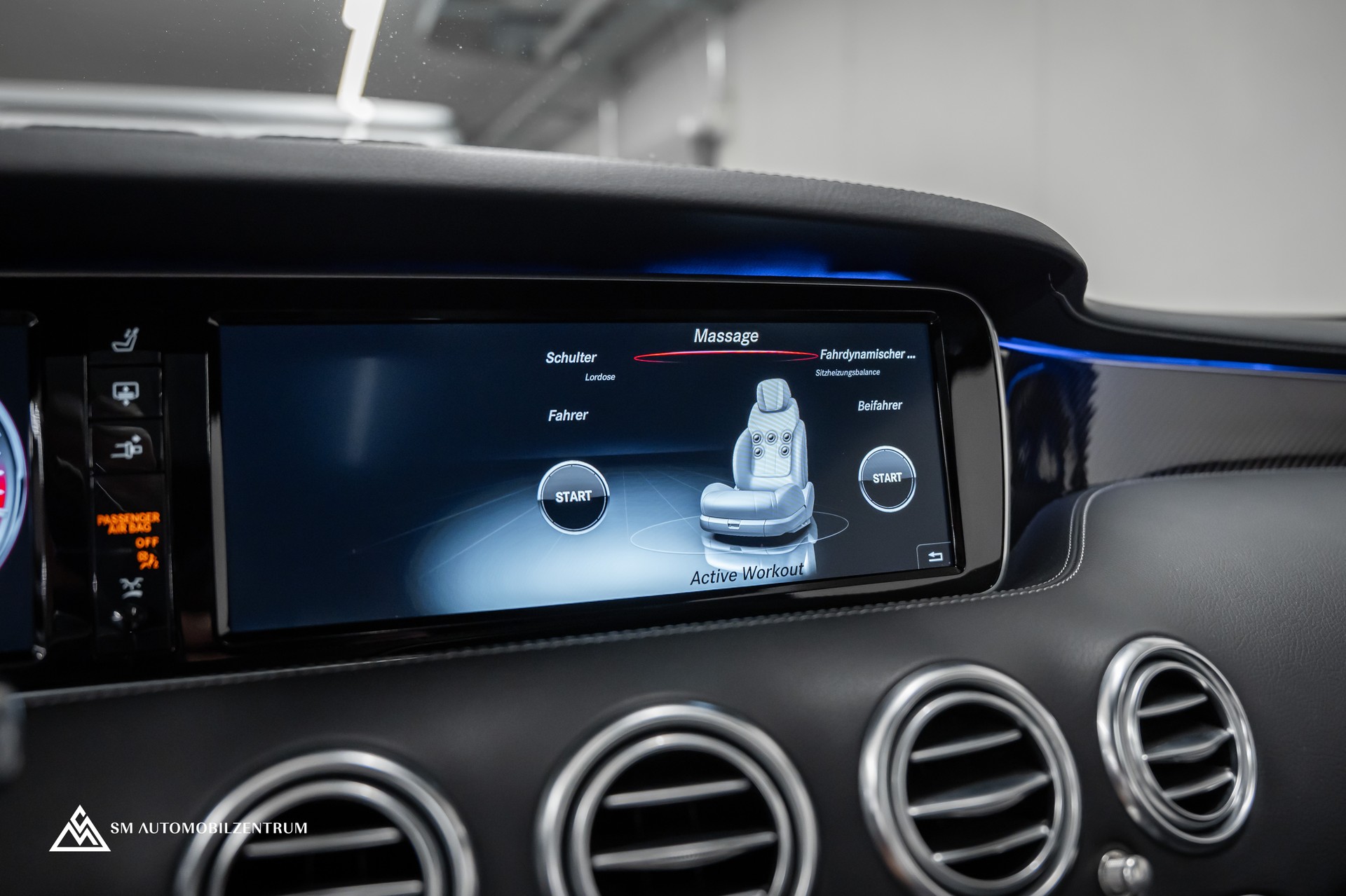 MERCEDES-BENZ S 63 V8 AMG Coupé / Sonderlackierung Designo / Panorama / Burmester-image-30