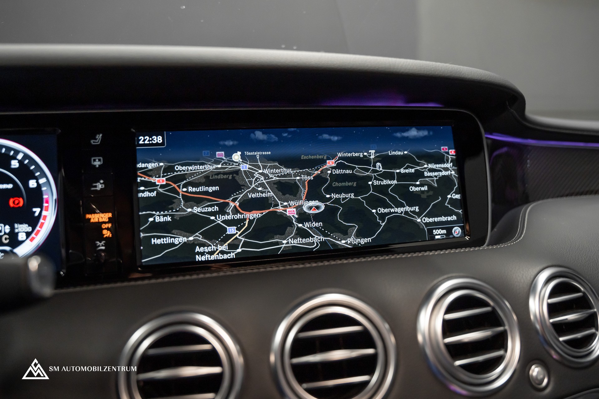 MERCEDES-BENZ S 63 V8 AMG Coupé / Sonderlackierung Designo / Panorama / Burmester-image-28