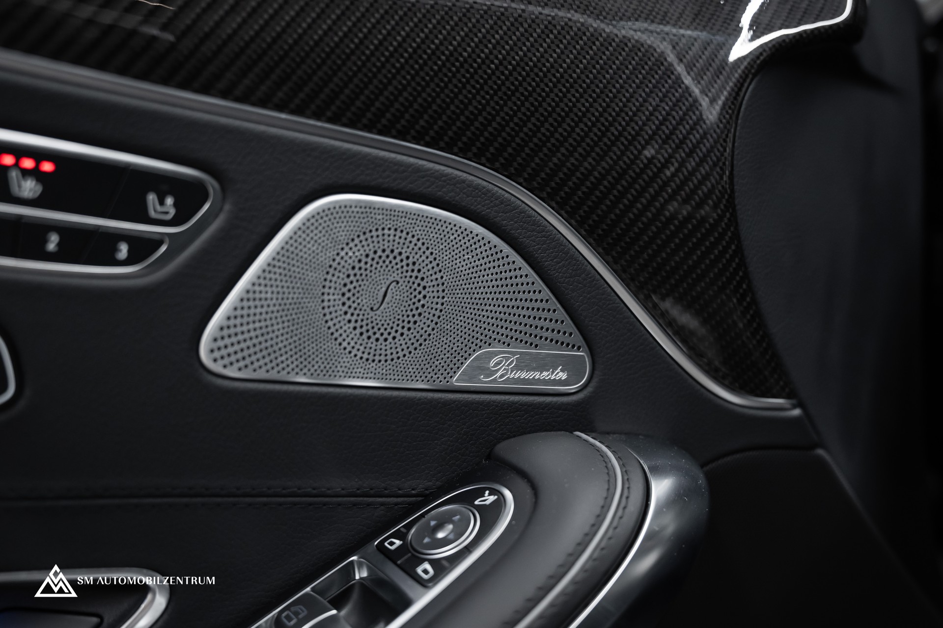MERCEDES-BENZ S 63 V8 AMG Coupé / Sonderlackierung Designo / Panorama / Burmester-image-20