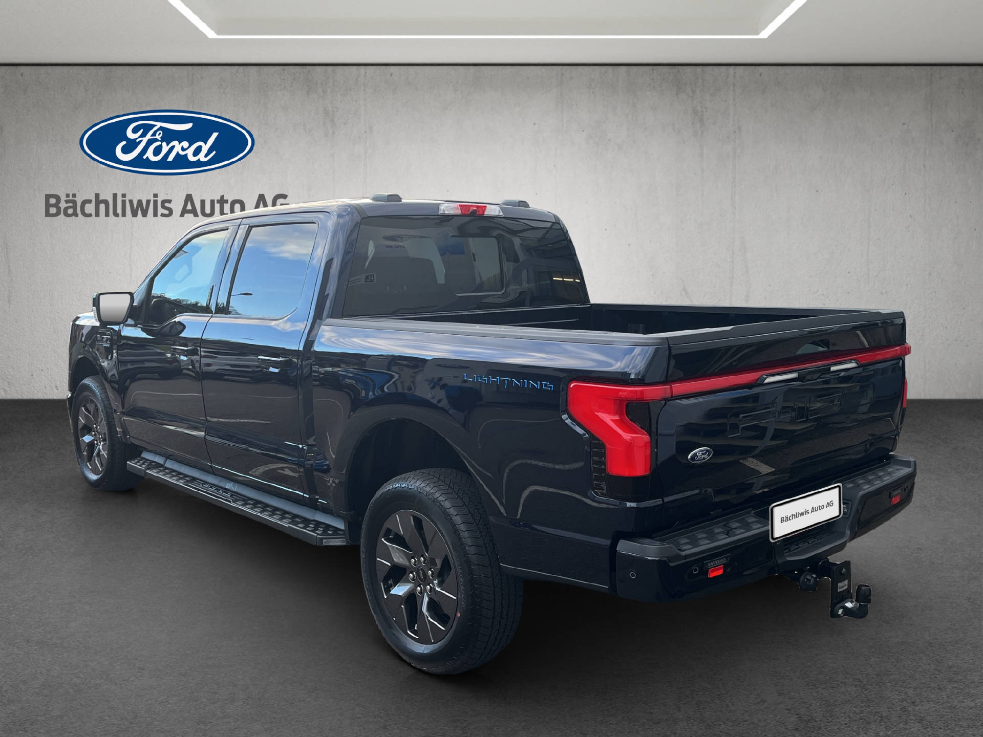 FORD F-150 Lightning DKab.Pick-up 98 kWh Lariat Launch Edition-showroom-element-2