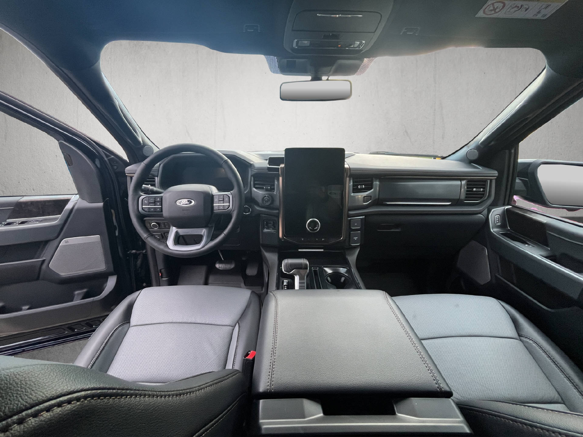 FORD F-150 Lightning DKab.Pick-up 98 kWh Lariat Launch Edition-image-14