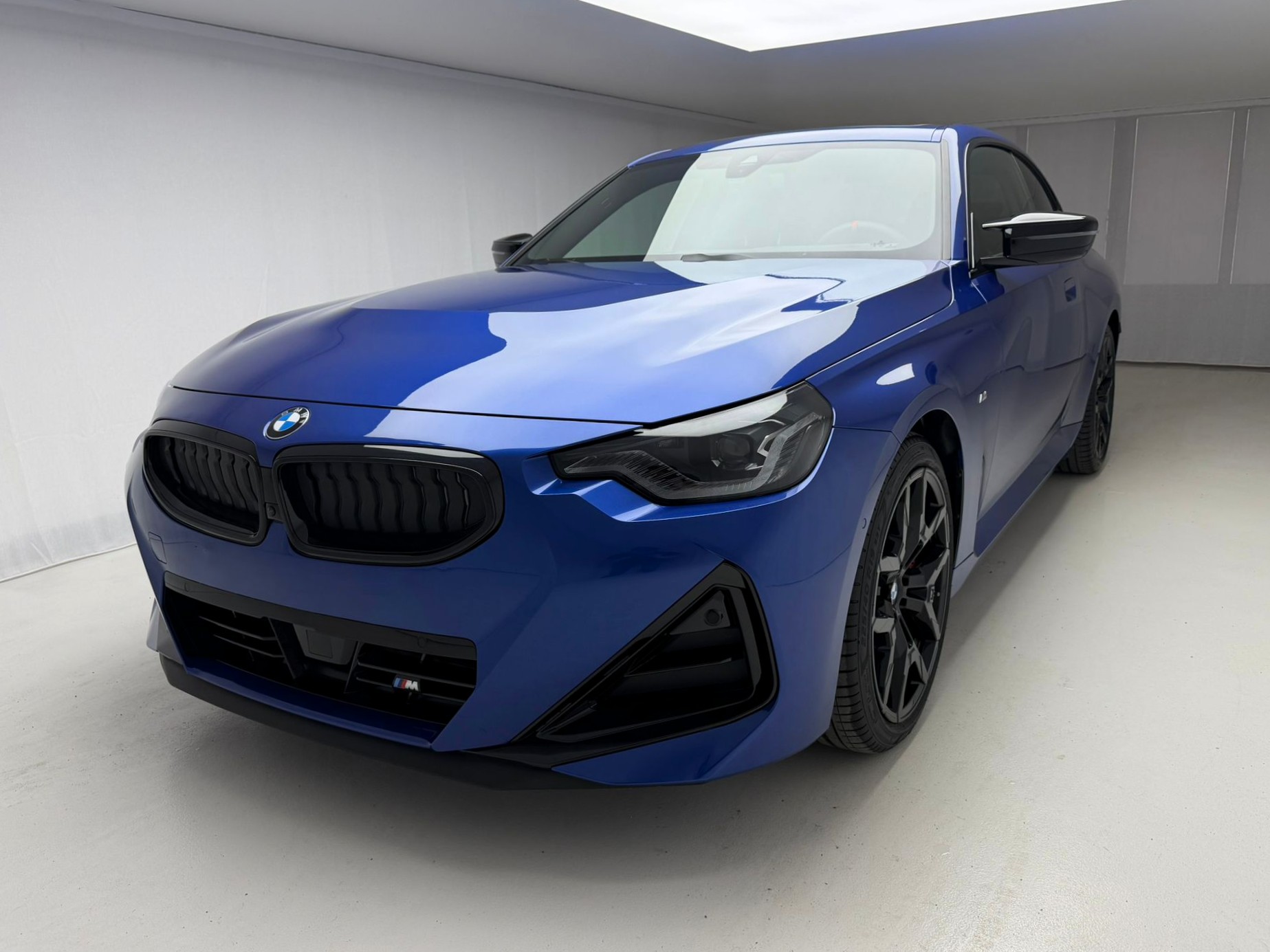 BMW M240i xDrive M Sport Pro Steptronic-showroom-element-1