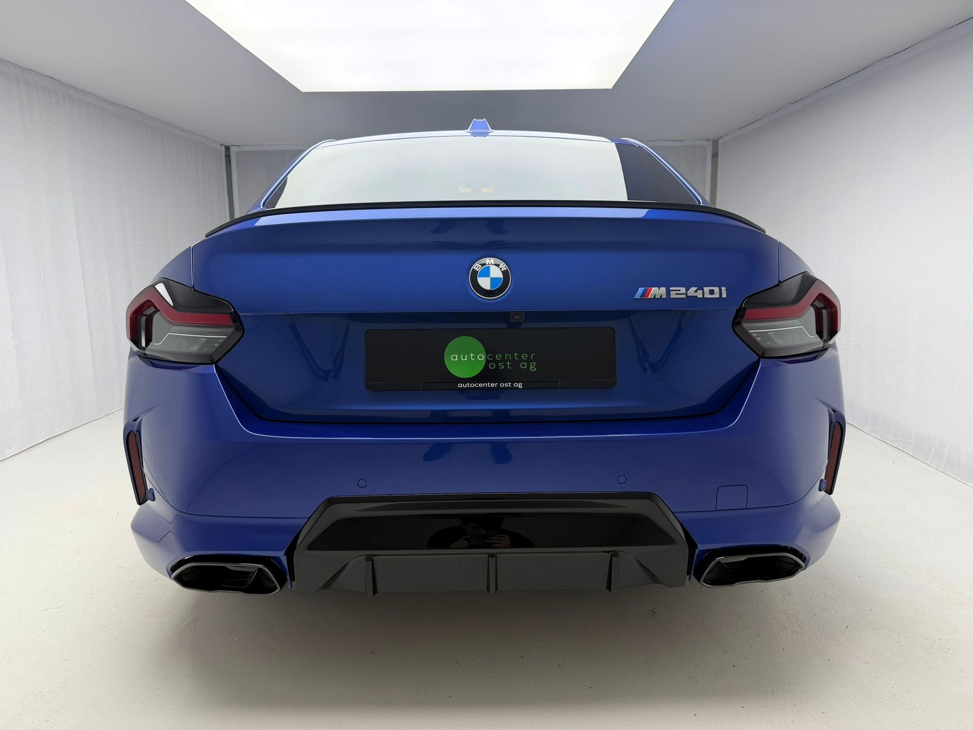 BMW M240i xDrive M Sport Pro Steptronic-image-5