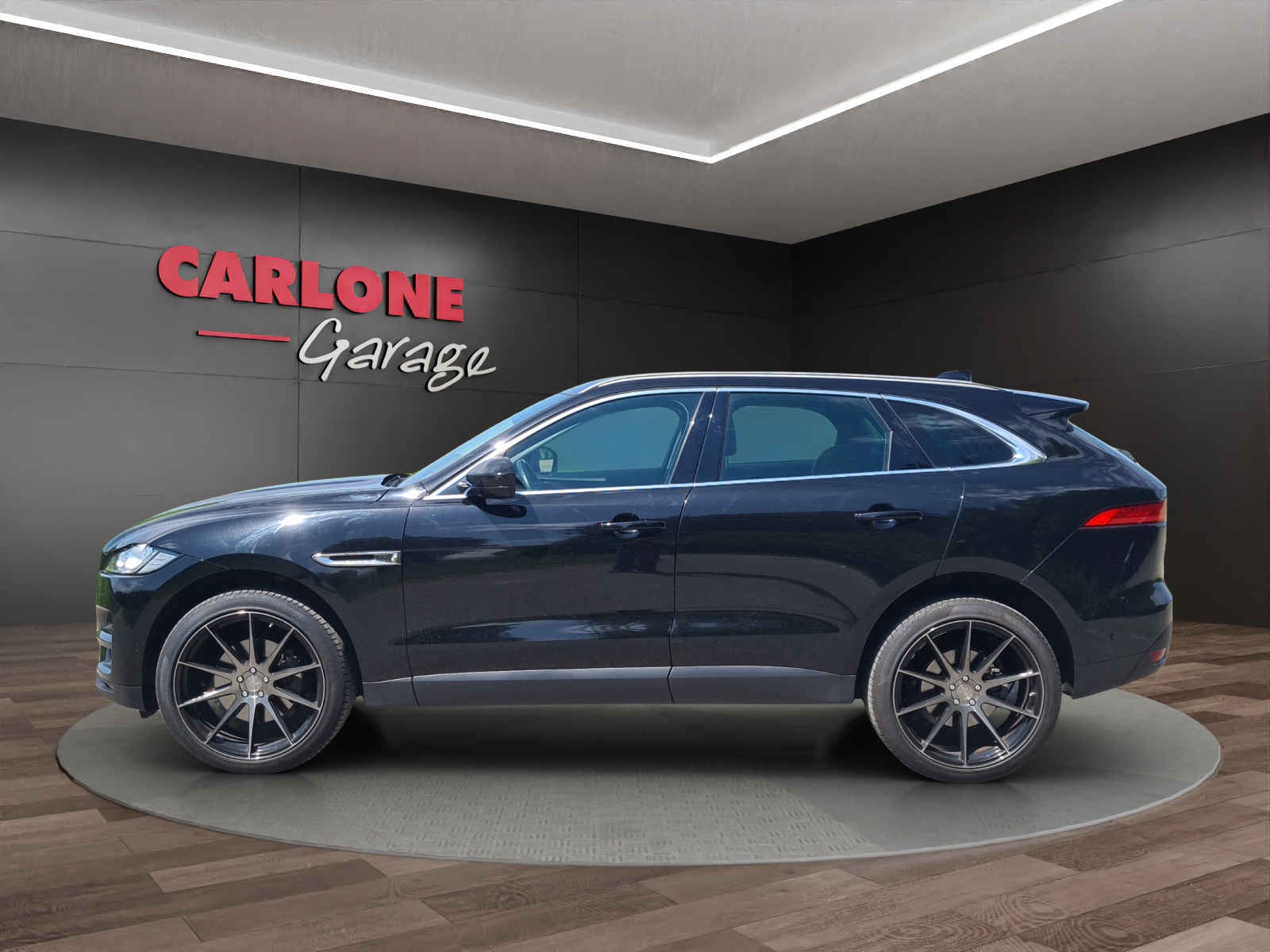 JAGUAR F-Pace 3.0 V6 D Prestige AWD 22 Zoll-image-5