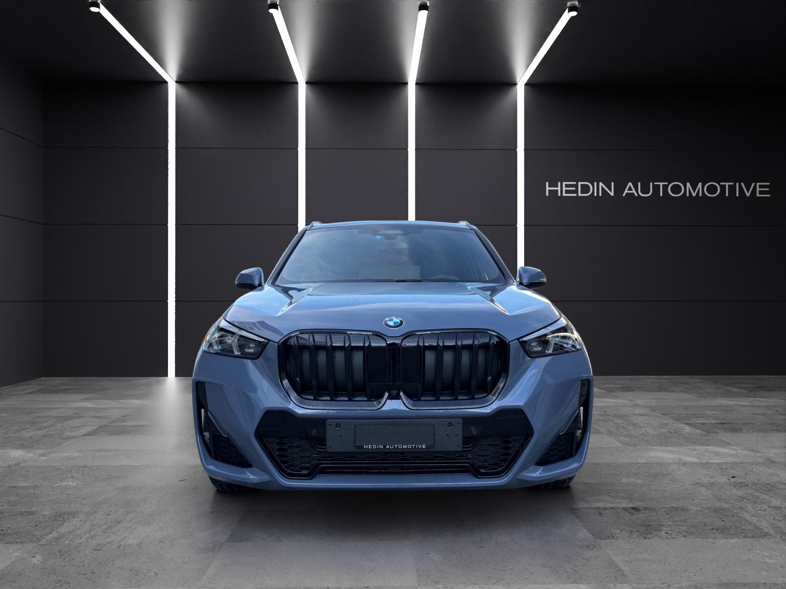BMW X1 23d xDrive-showroom-element-2