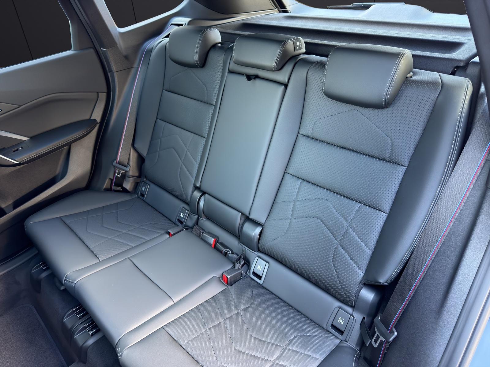 BMW X1 23d xDrive-image-17