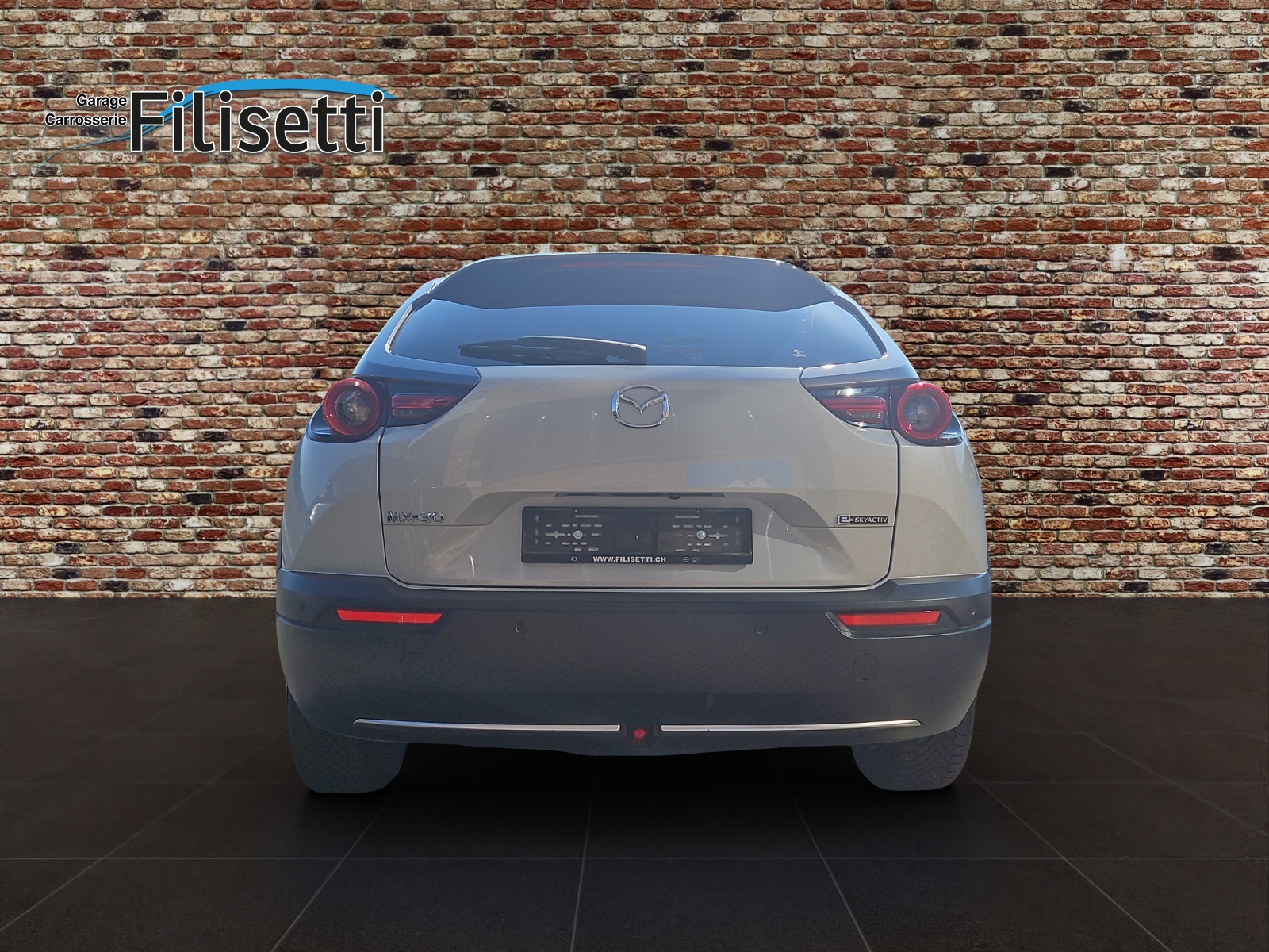 MAZDA MX-30 e-Skyactiv Revolution-image-4