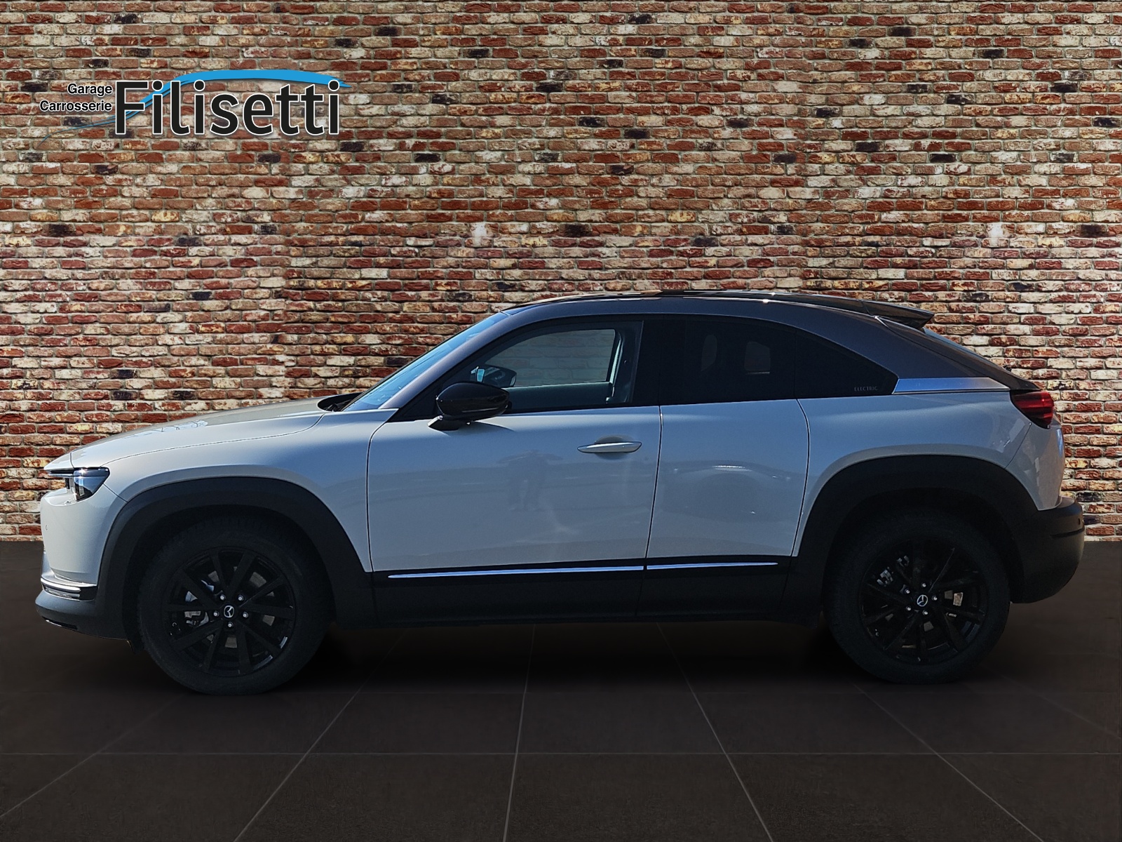 MAZDA MX-30 e-Skyactiv Revolution-image-7