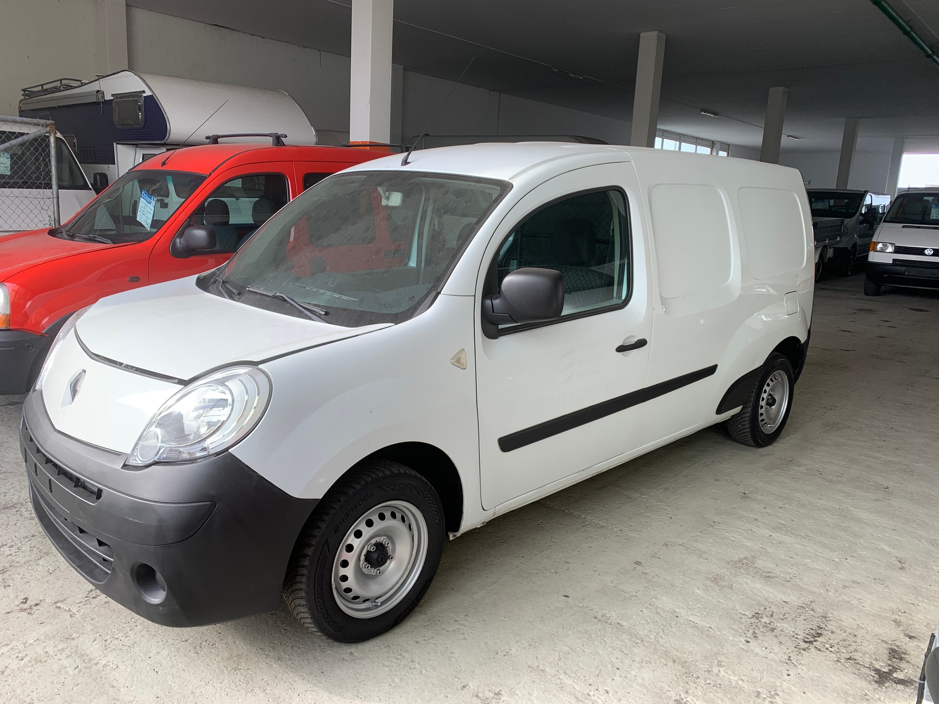 RENAULT Kangoo Maxi dCi 85 2 Plätze / 2 places