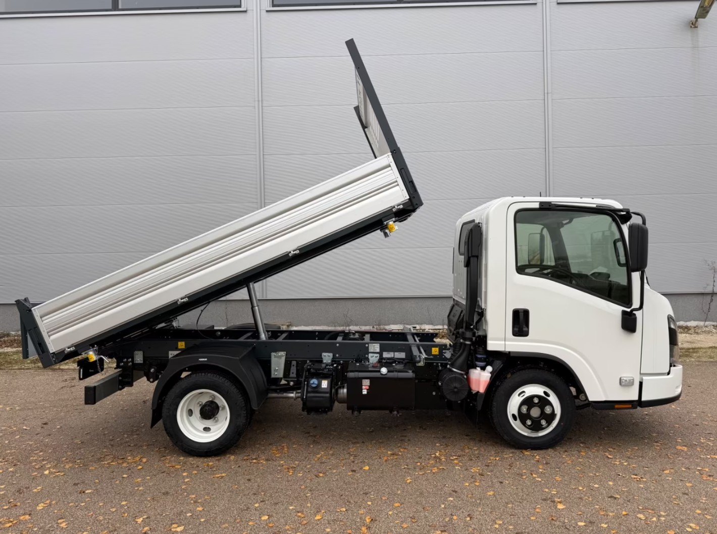 ISUZU M 27 F Dreiseitenkipper-image-4