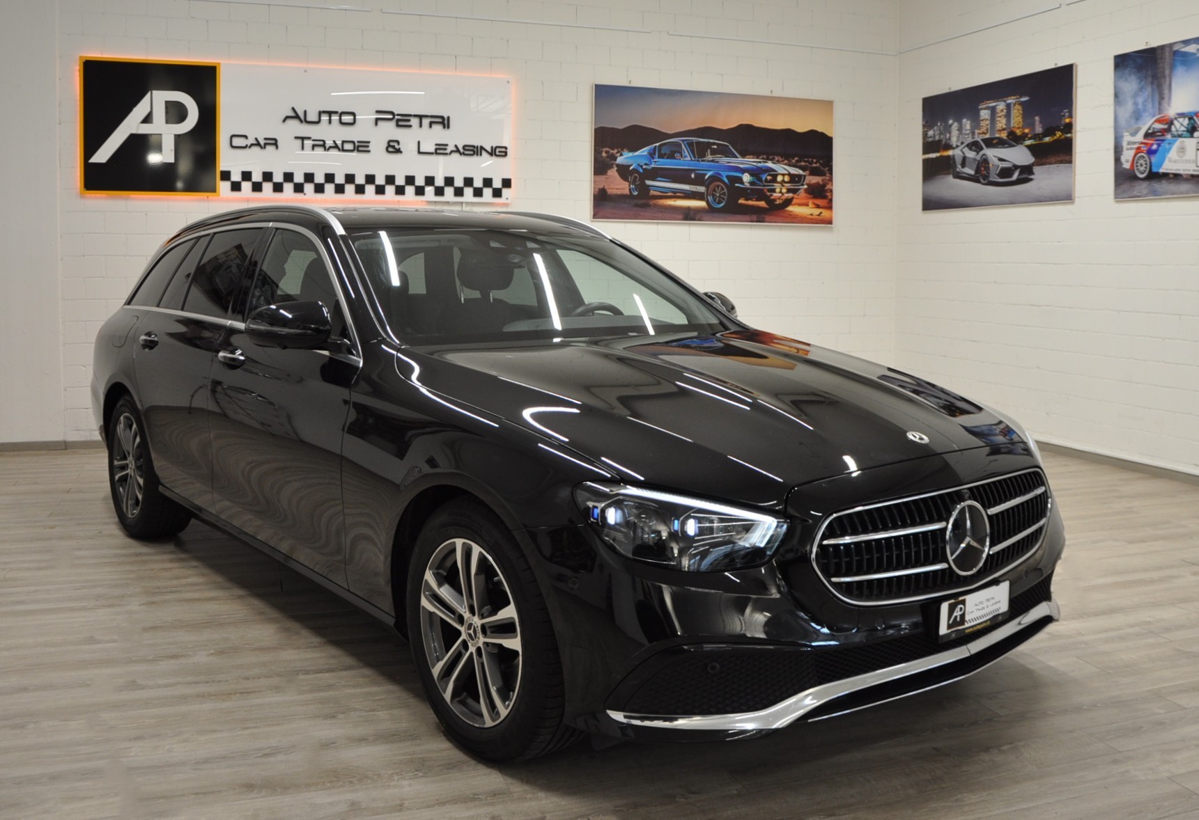 MERCEDES-BENZ E 220 d T 4Matic Avantgarde 9G-Tronic-image-6