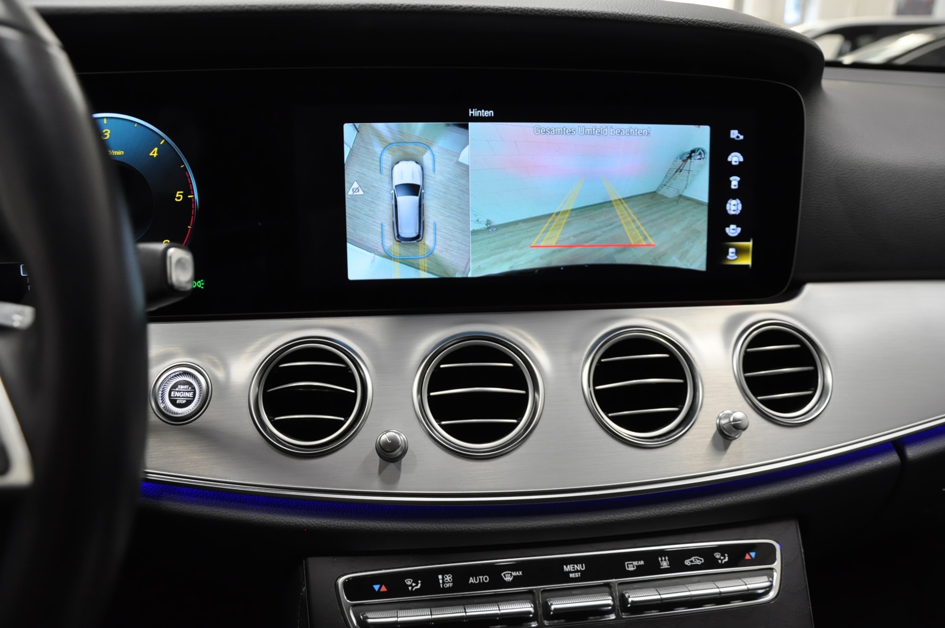 MERCEDES-BENZ E 220 d T 4Matic Avantgarde 9G-Tronic-image-20