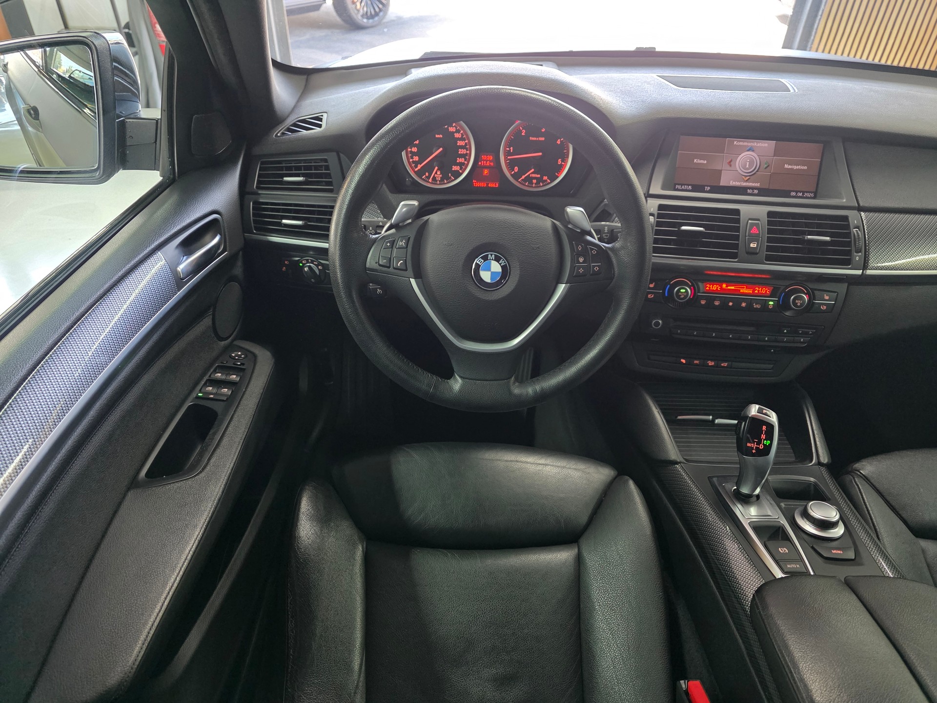 BMW X6 xDrive 35d Steptronic M-Sport Grau Satin Matt-image-11