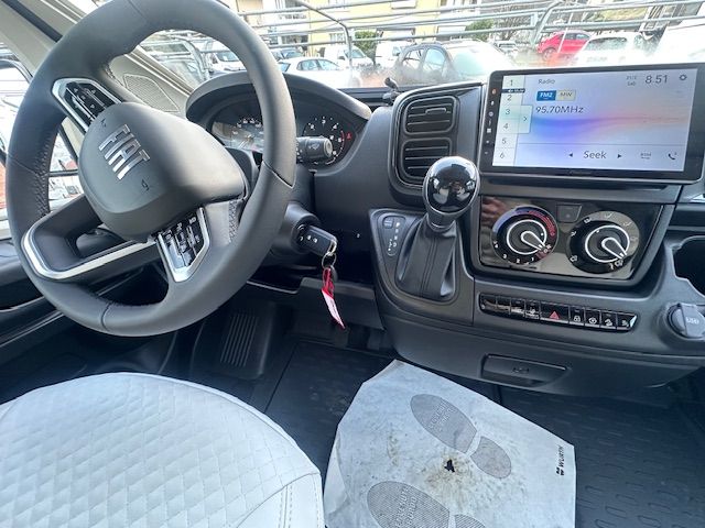 GIOTTILINE Toscan 69GC Premiere Edition 180HP Automatik 8G-image-4