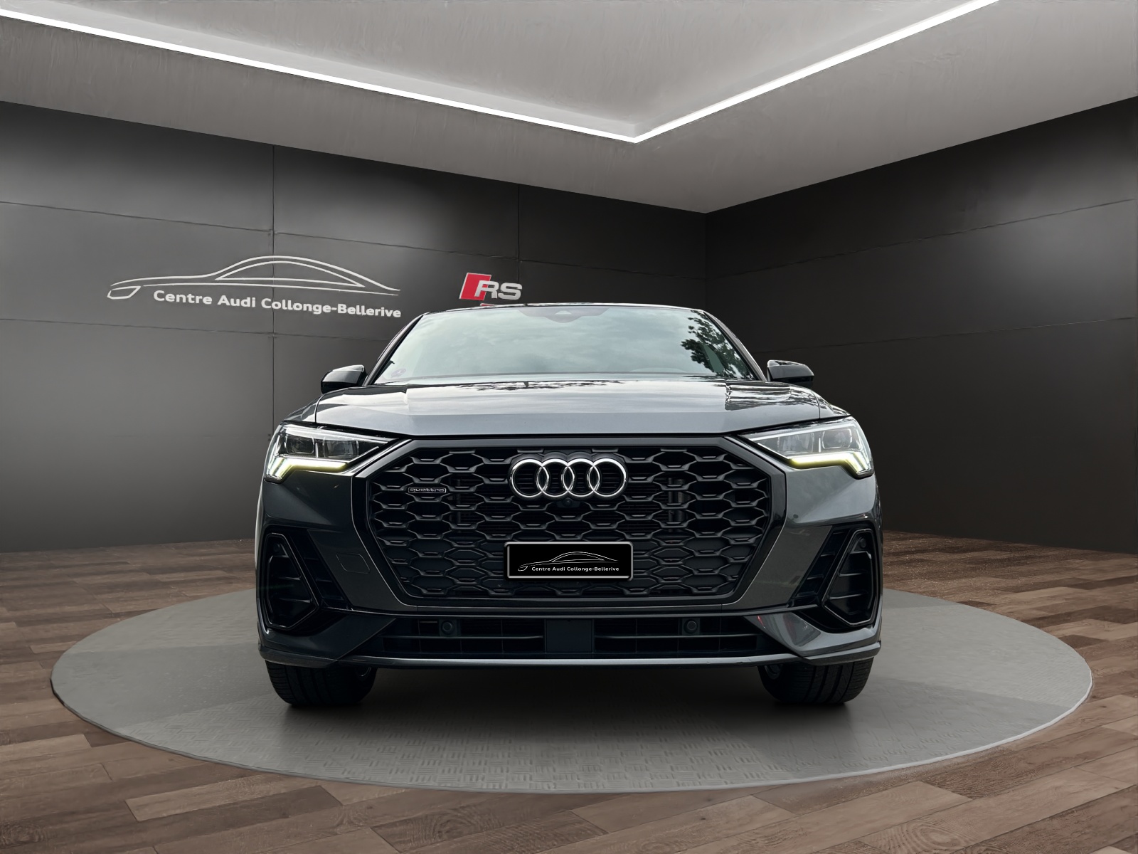 AUDI Q3 Sportback 45 TFSI S line quattro S-tronic-showroom-element-1