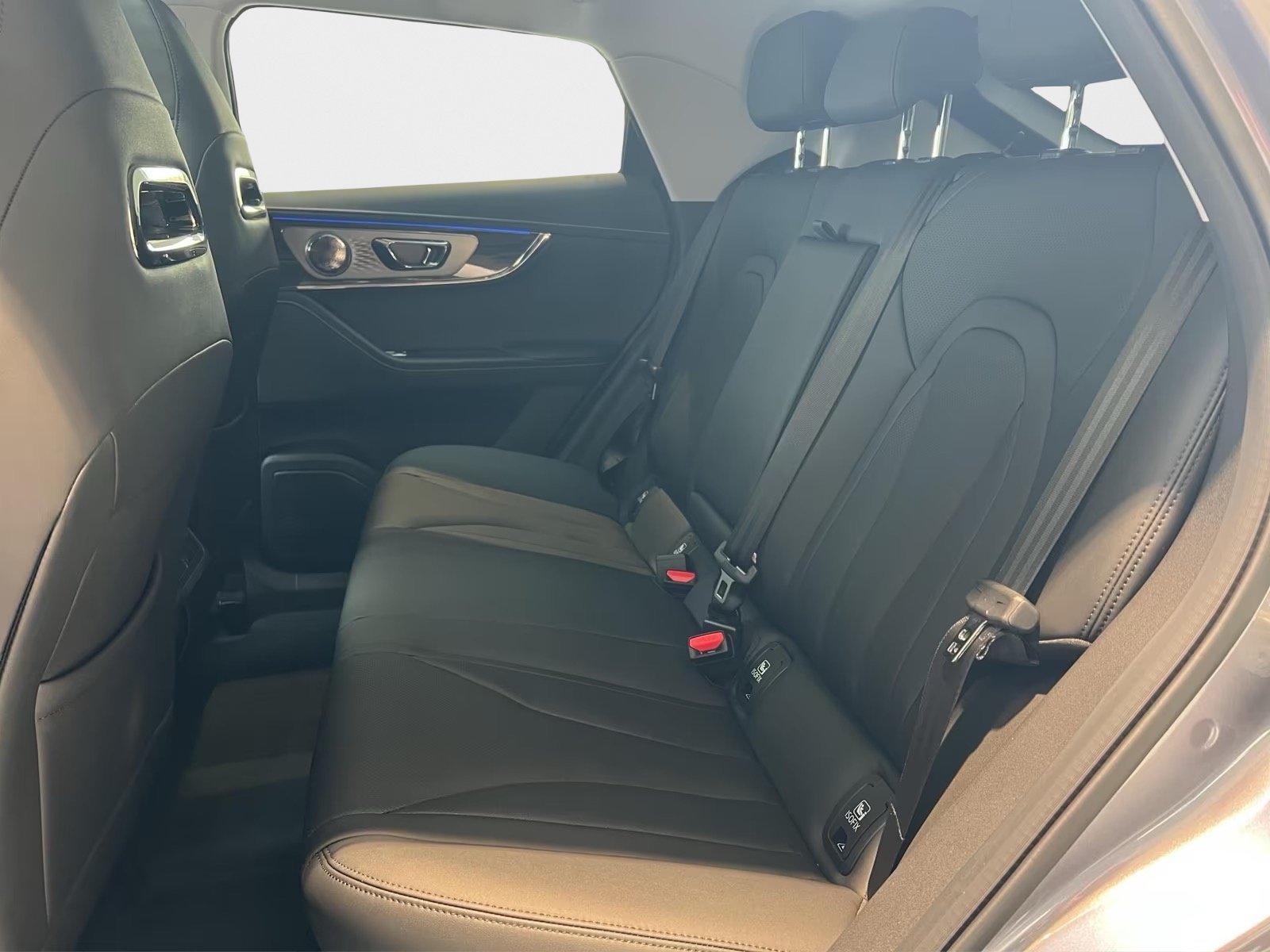 OMODA 5 61kWh Premium-image-14