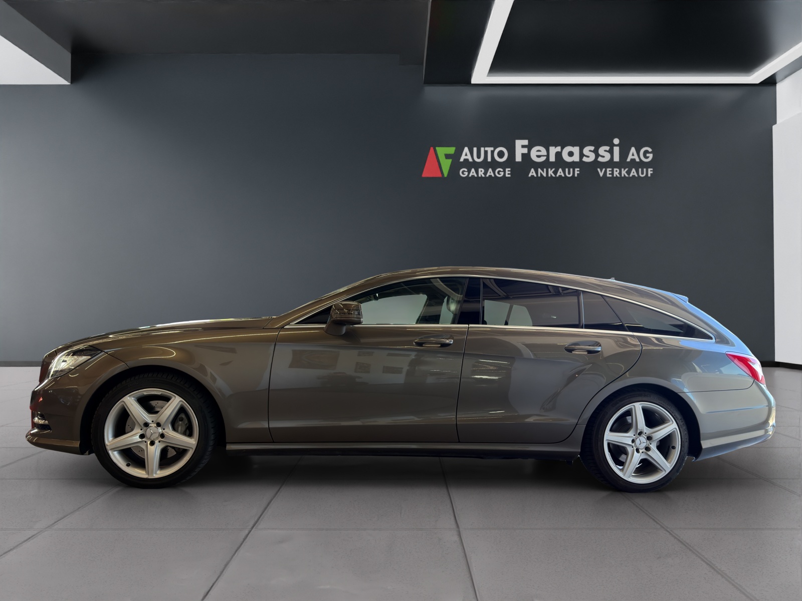 MERCEDES-BENZ CLS Shooting Brake 350 CDI 4Matic 7G-Tronic-showroom-element-1