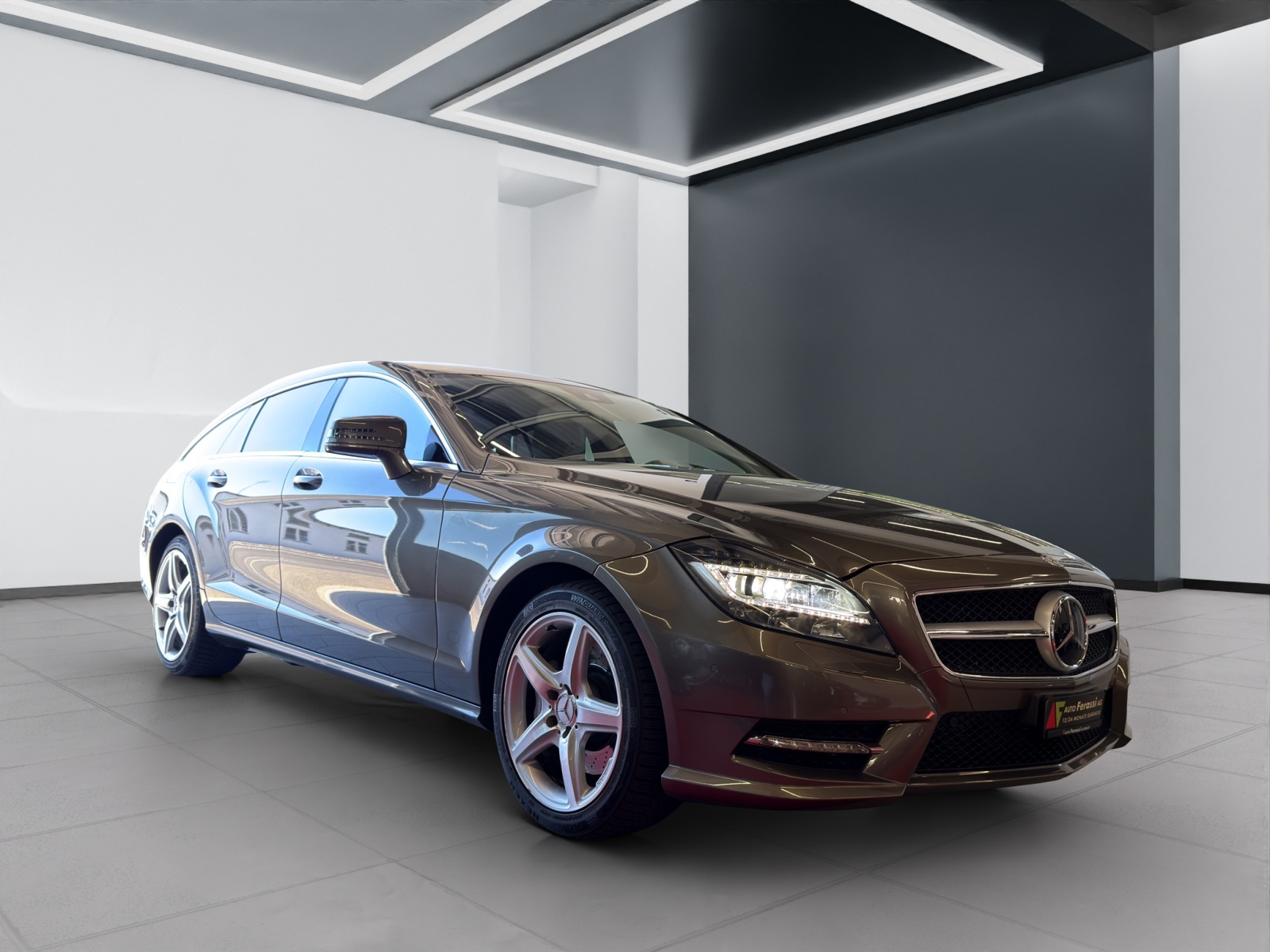 MERCEDES-BENZ CLS Shooting Brake 350 CDI 4Matic 7G-Tronic-image-6