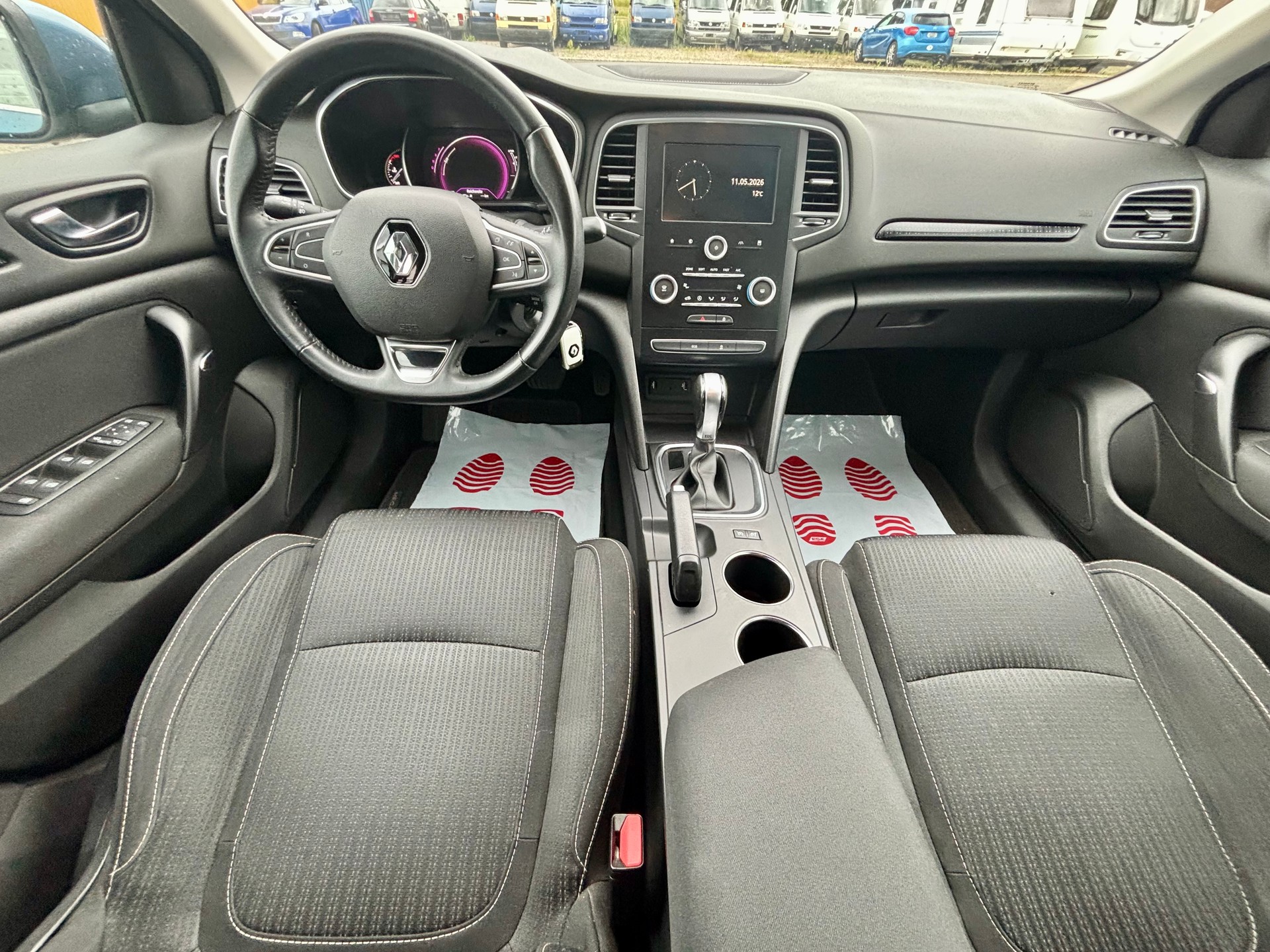 RENAULT Mégane 1.2 16V Turbo Zen EDC-image-6