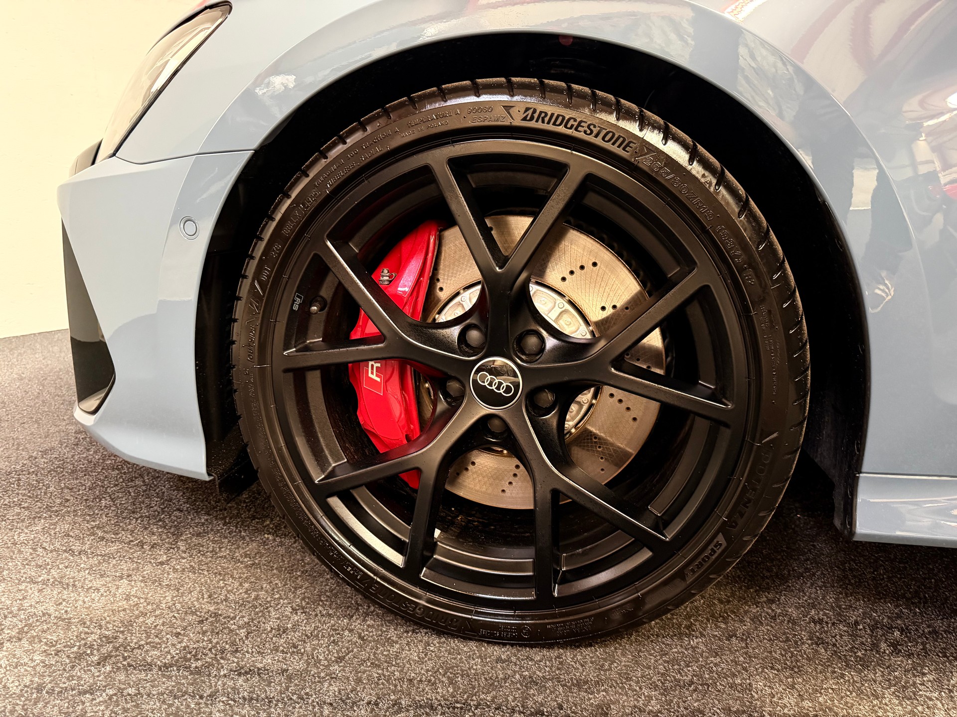 AUDI RS3 Limousine 2.5 TSI quattro S-tronic-image-16