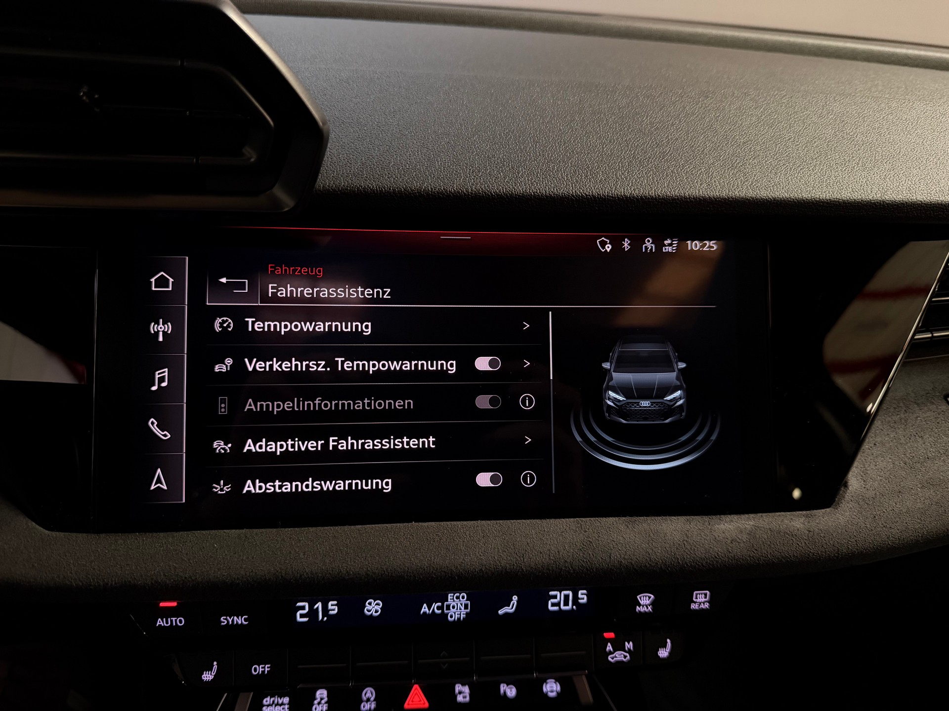 AUDI RS3 Limousine 2.5 TSI quattro S-tronic-image-33