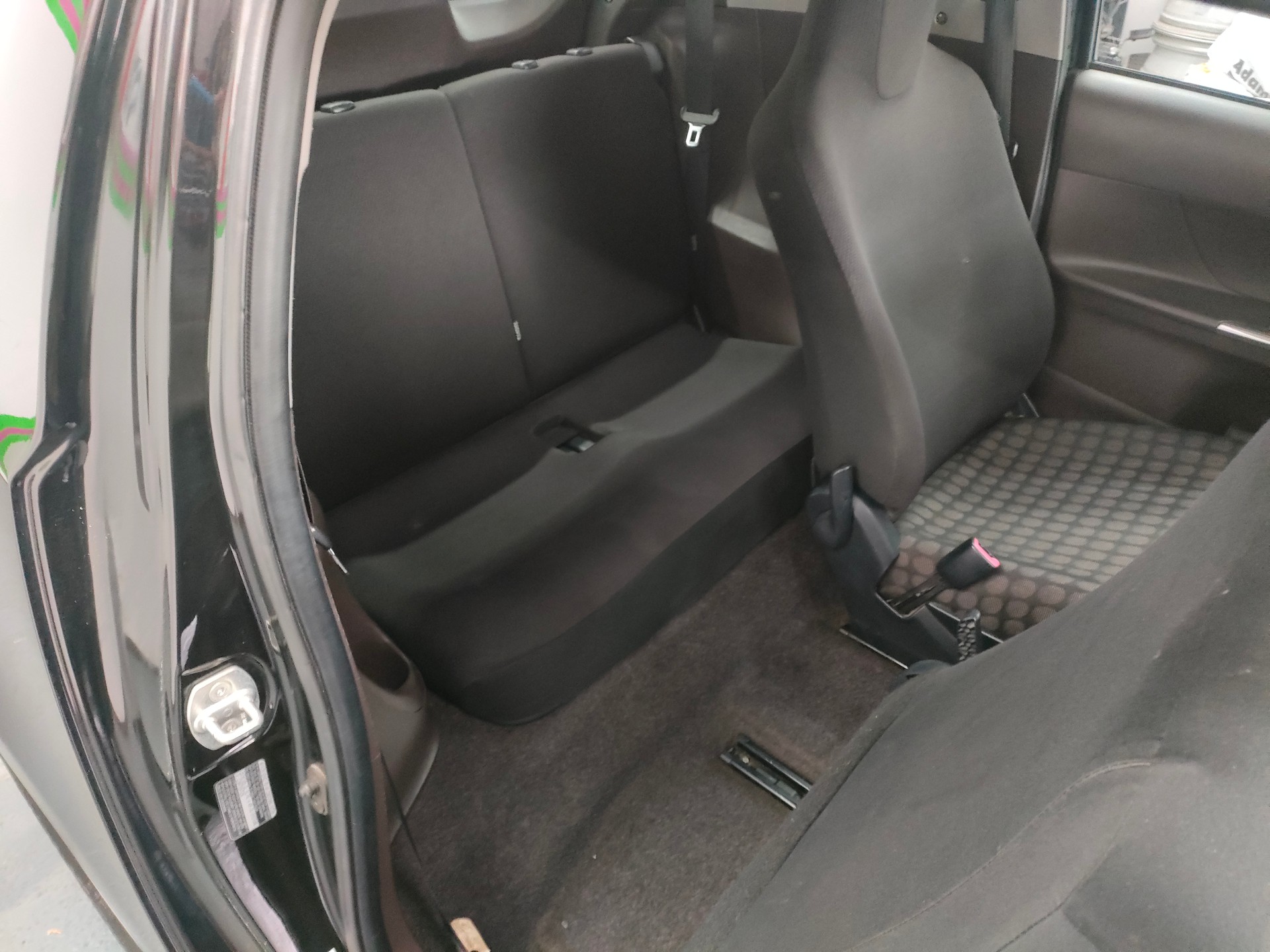 TOYOTA iQ 1.0 VVT-i Linea Terra-image-12