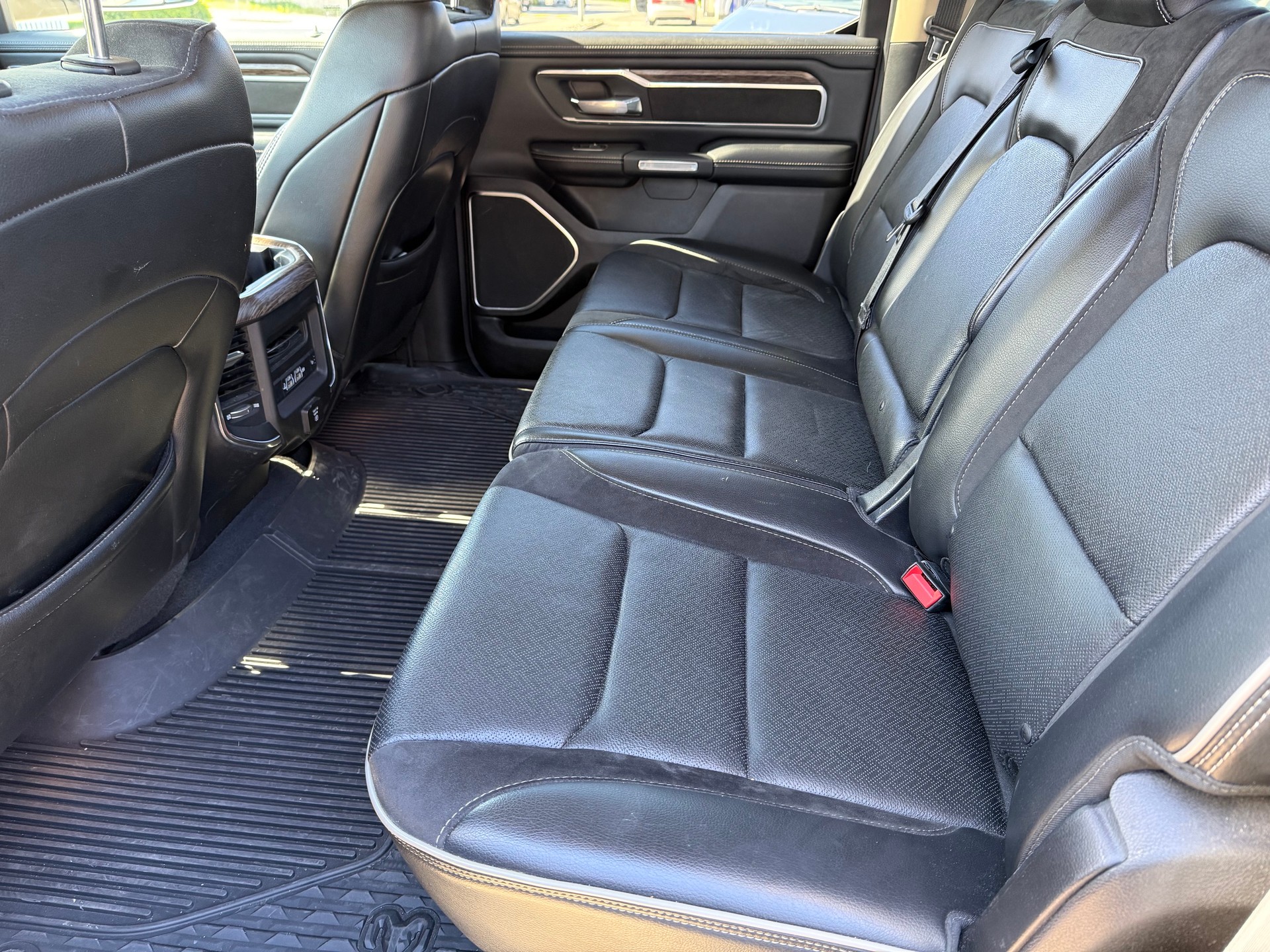 DODGE RAM 5.7 Hemi "Laramie"-image-10