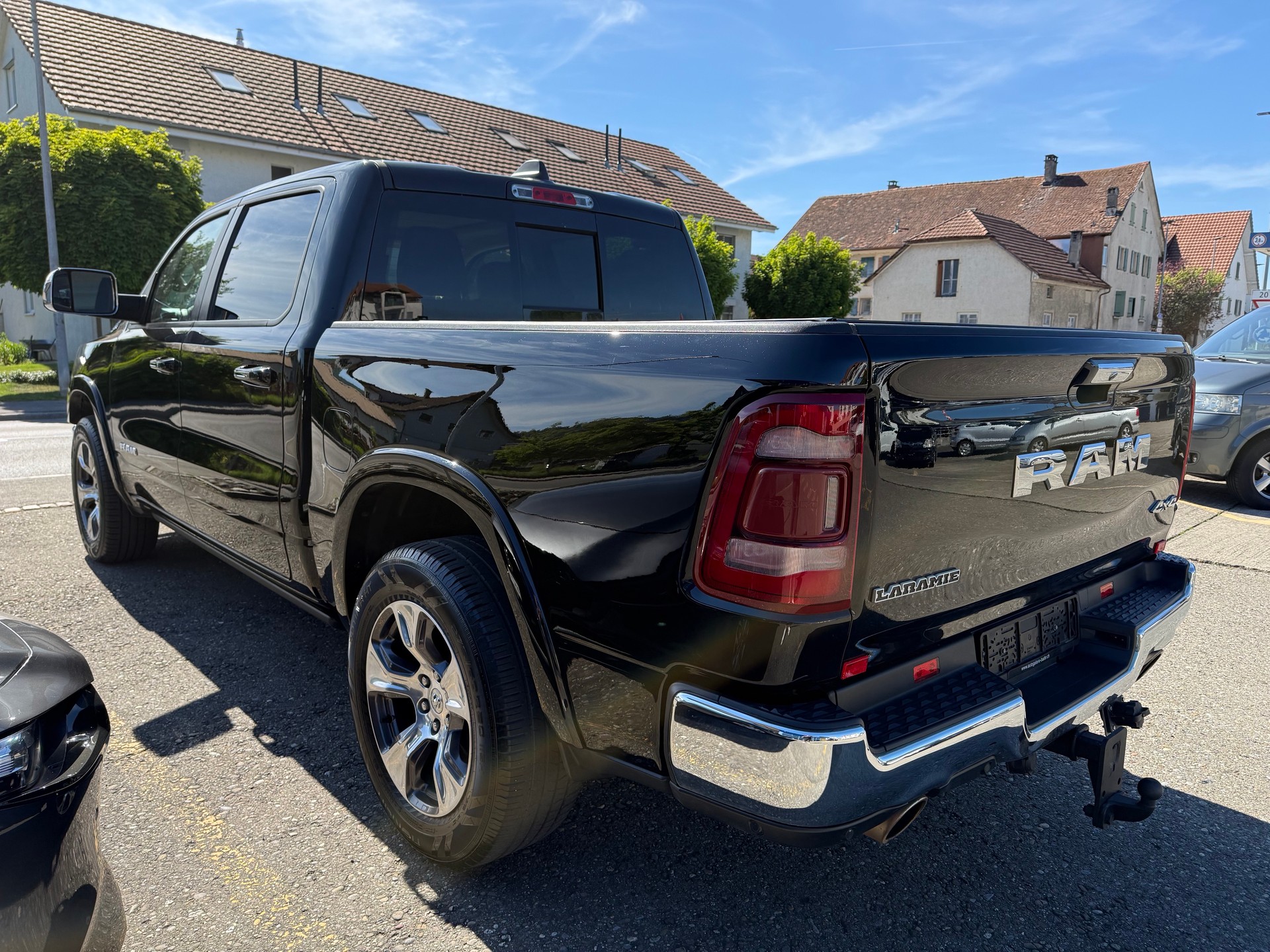 DODGE RAM 5.7 Hemi "Laramie"-image-3