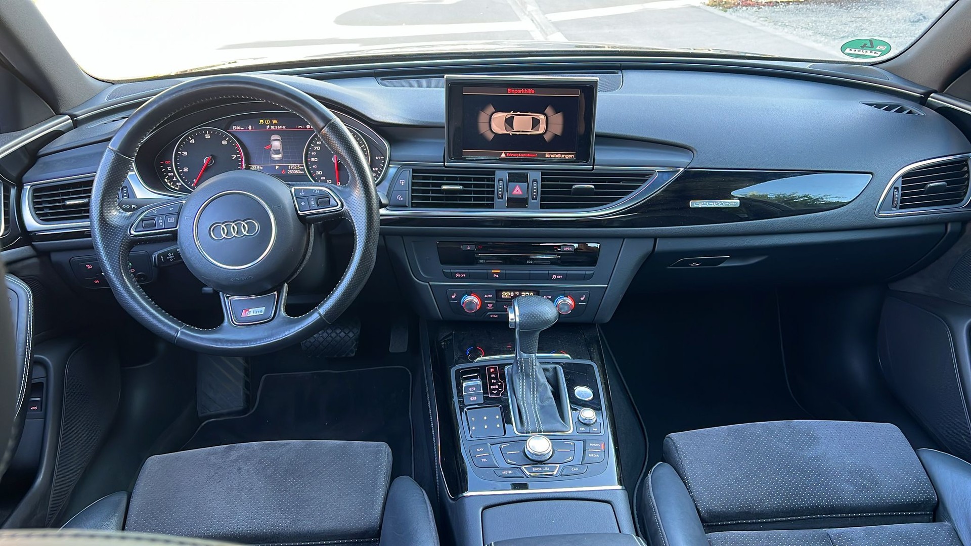 AUDI A6 Limousine 3.0 TFSI V6 quattro S-tronic S-Line-image-8