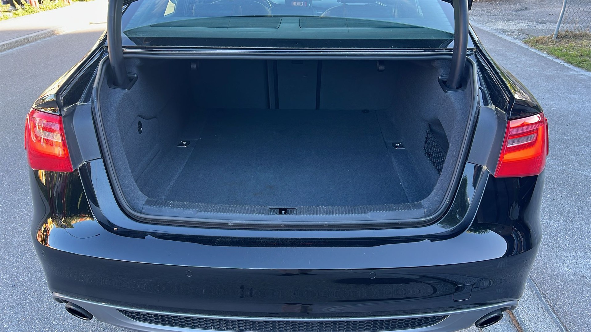 AUDI A6 Limousine 3.0 TFSI V6 quattro S-tronic S-Line-image-18
