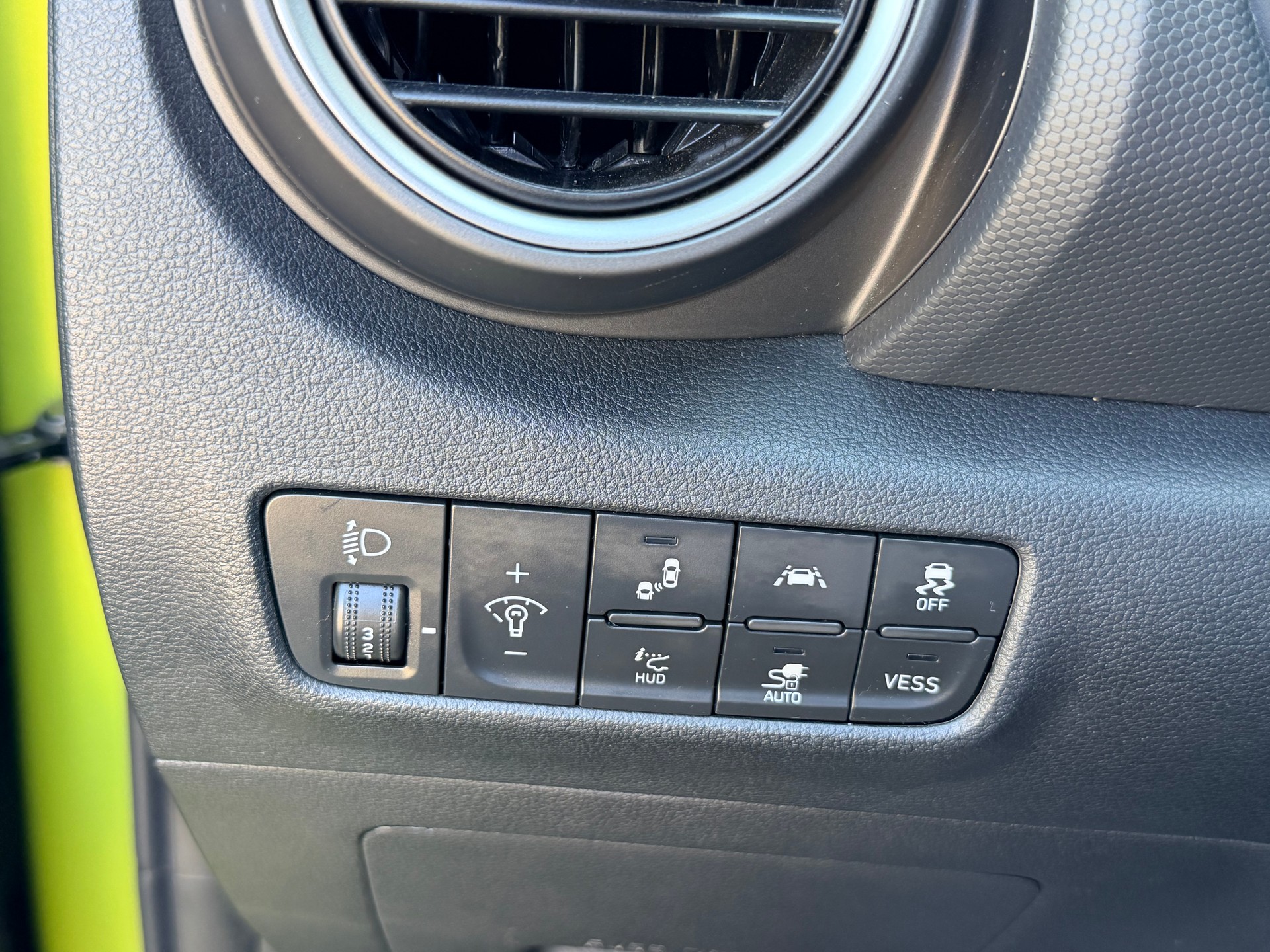 HYUNDAI Kona EV Vertex-image-13