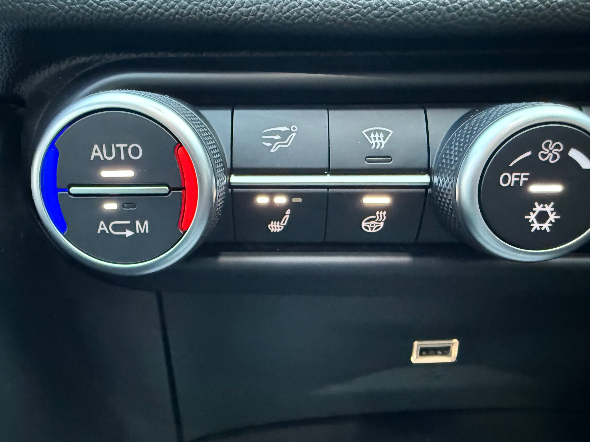ALFA ROMEO Giulia 2.2 JTDM Super Automatic-image-11