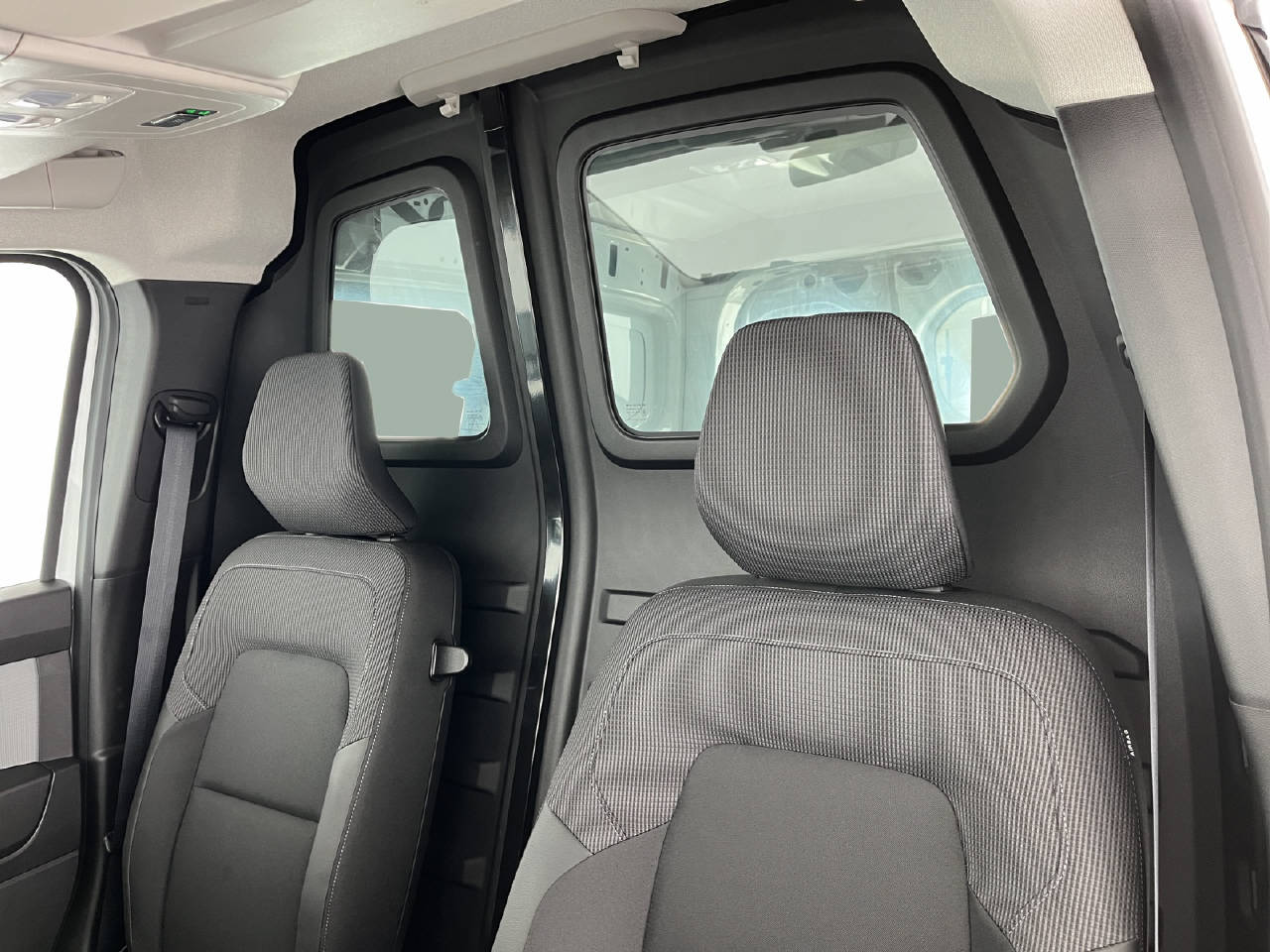 RENAULT Kangoo Van 1.3 TCe 130 Extra-image-8