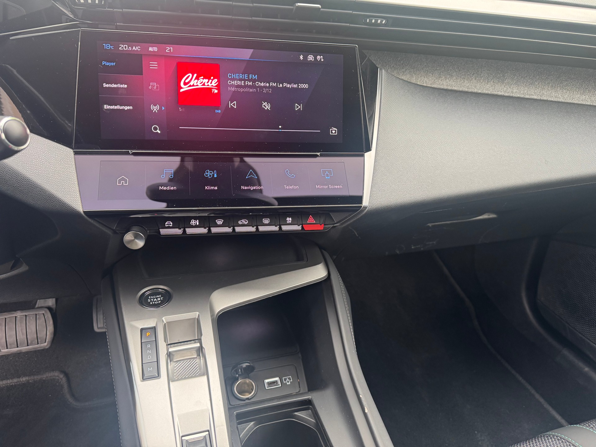 PEUGEOT 308 SW 1.5 BlueHDI Allure Pack EAT8-image-5