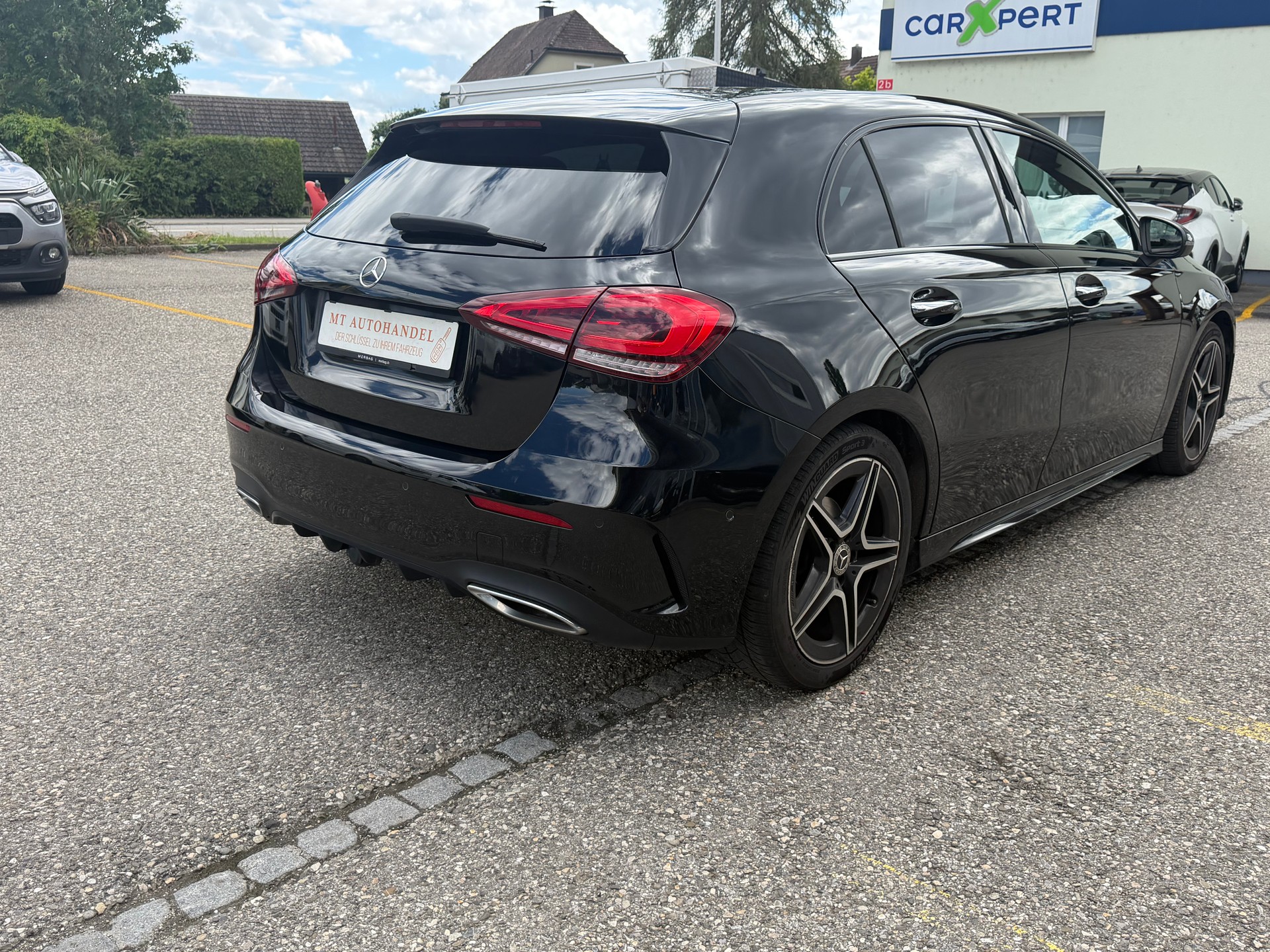 MERCEDES-BENZ A 180 Night Star AMG Line 7G-DCT-image-4