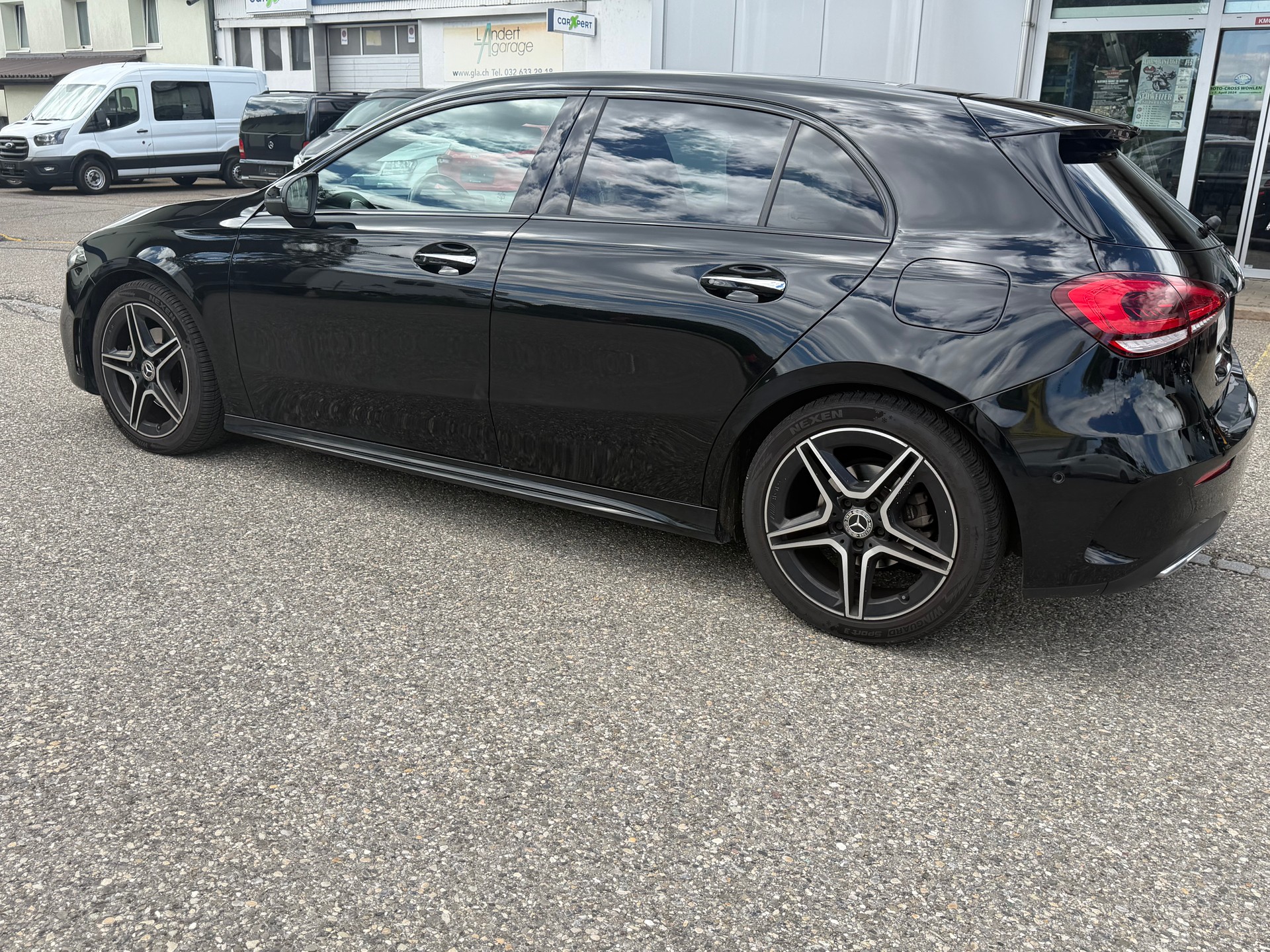 MERCEDES-BENZ A 180 Night Star AMG Line 7G-DCT-image-6