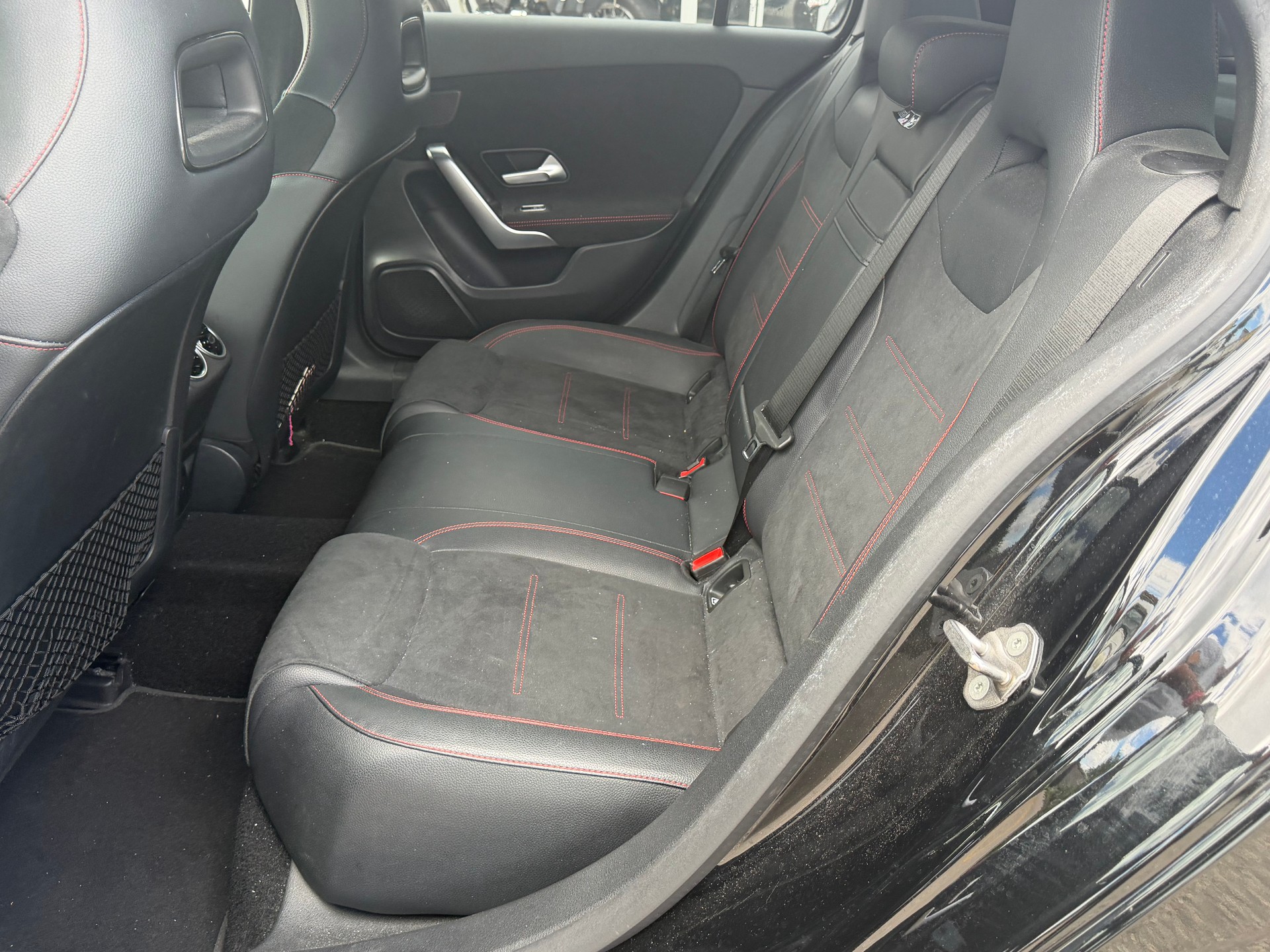 MERCEDES-BENZ A 180 Night Star AMG Line 7G-DCT-image-14