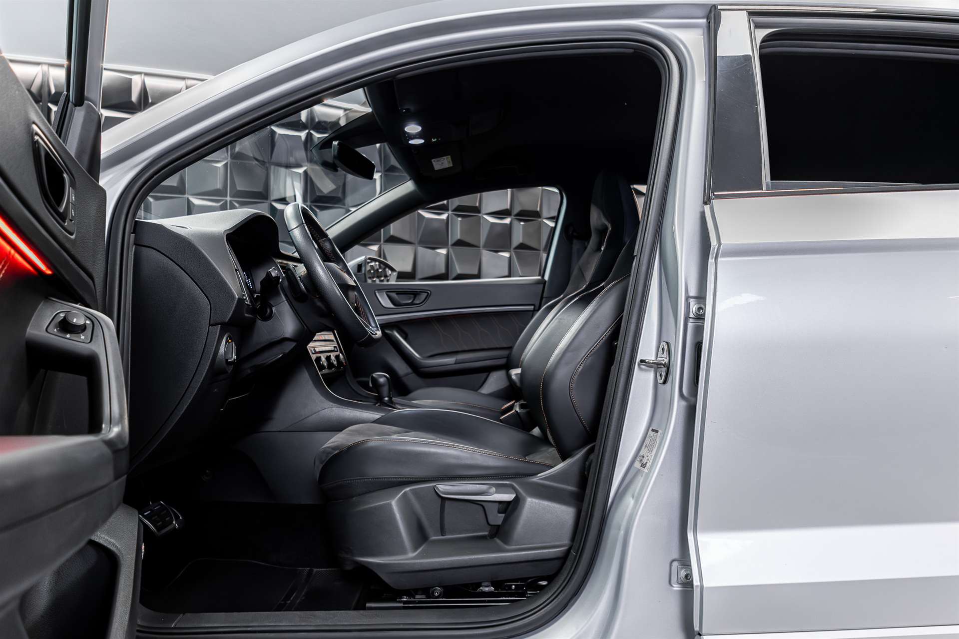 CUPRA Ateca 2.0TSI 4Drive DSG-image-11