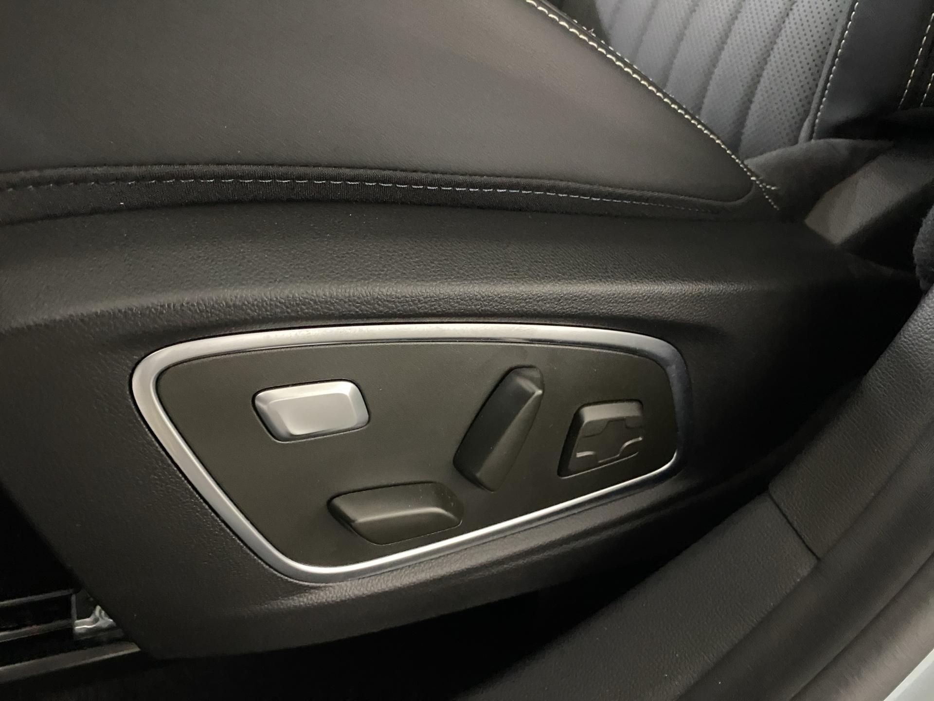 RENAULT Espace 1.2 E-Tech 200 Iconic 5-Sitze-image-18