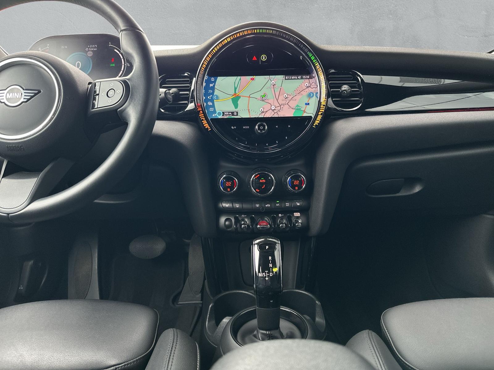 MINI Cooper Classic Trim F56 1.5i (CH)-image-17