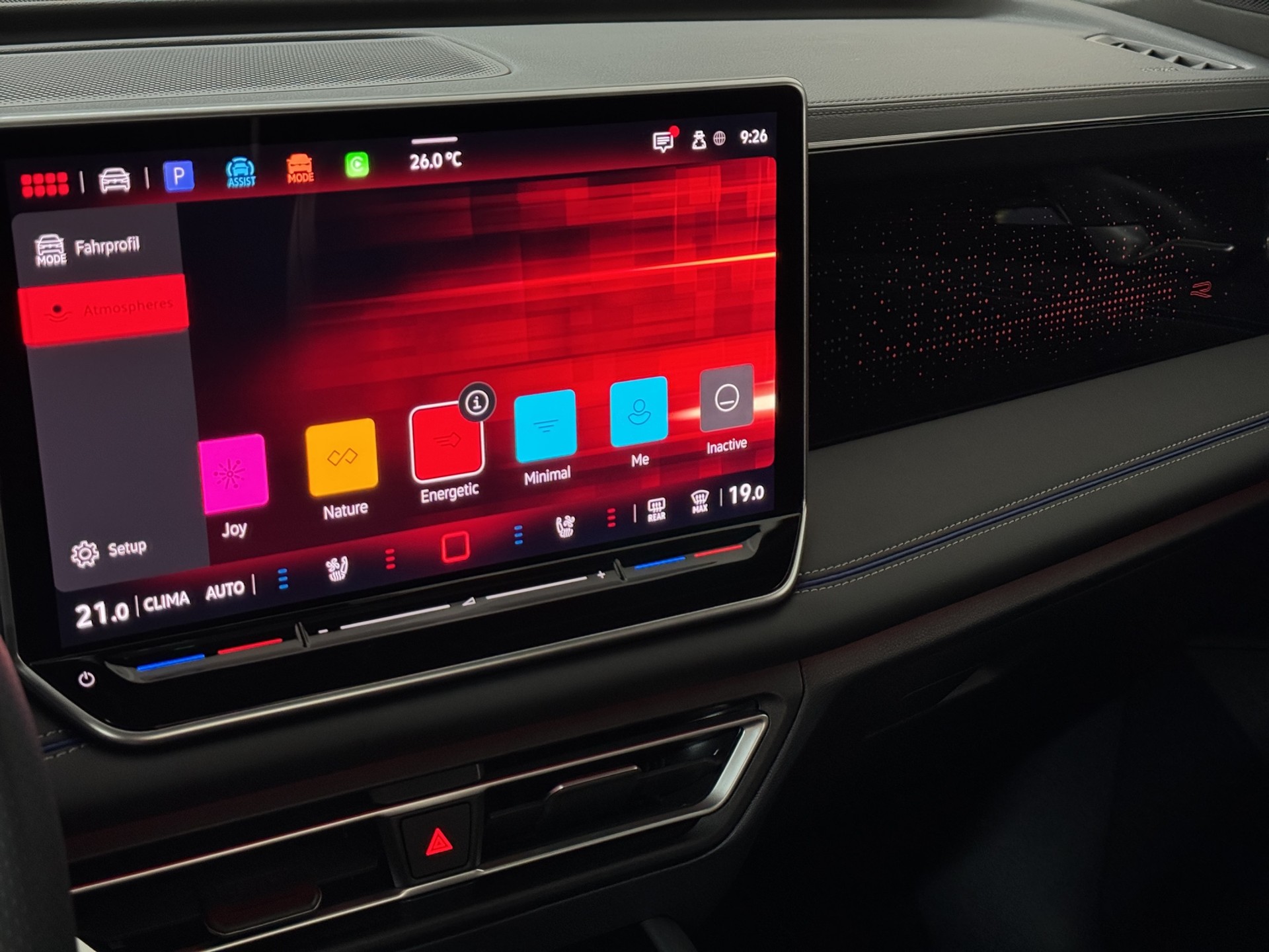 VW Tiguan 2.0 TSI DSG R-Line 4M. "AHK-Leder Varenna-Pano-360°Kam.-Black Style"-image-18