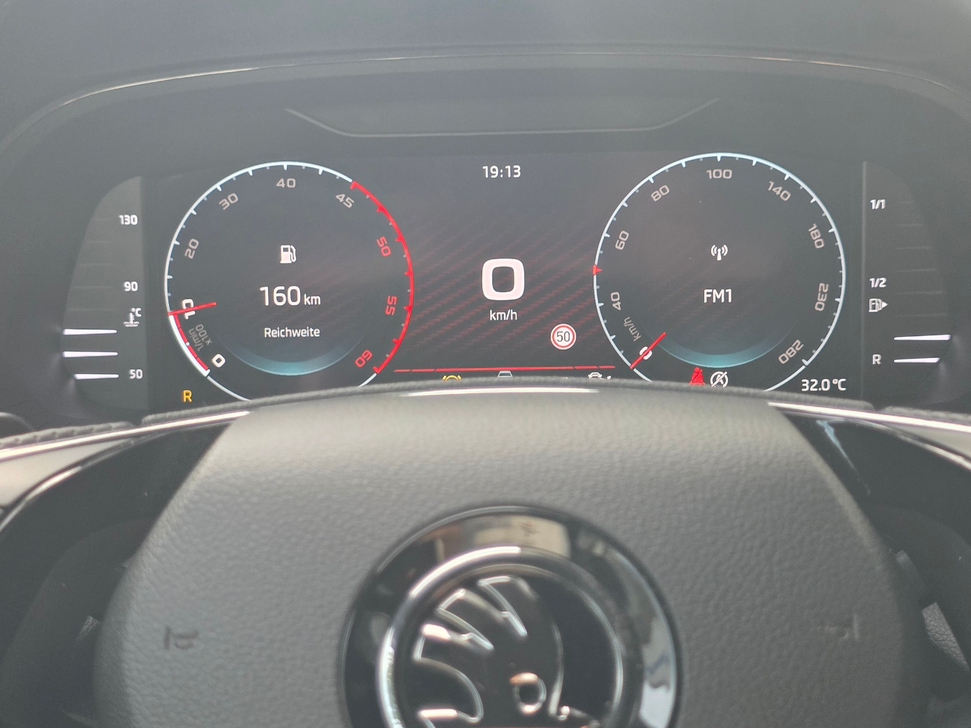 SKODA Octavia Combi 2.0 TDI DSG RS 4x4 ** EL.ANHÄNGERKUPPLUNG - CANTON SOUND SYS. -KEYLESS -ASSIS.-PAKET PLUS -ADAPTIVE LED**-image-18
