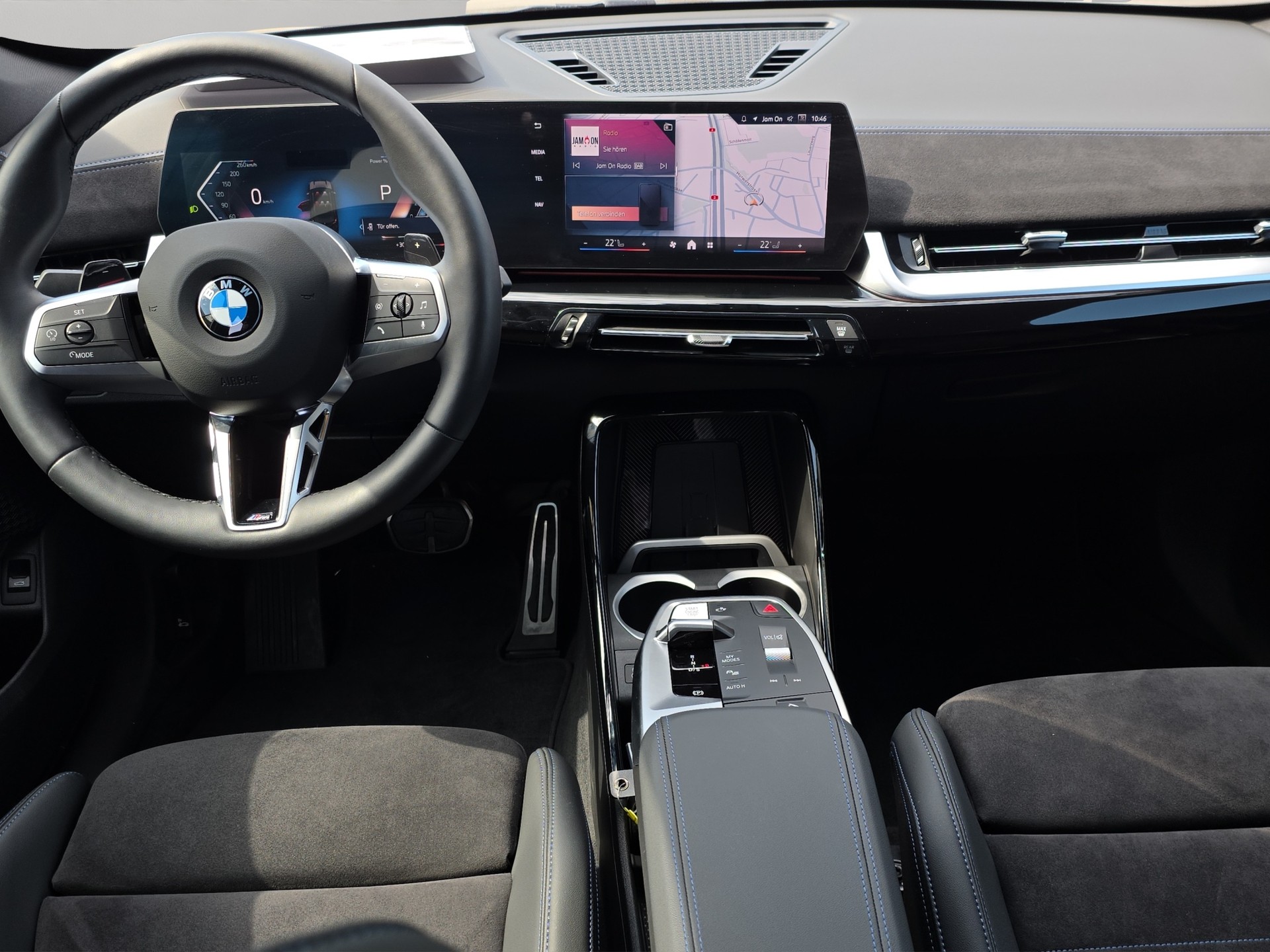 BMW X1 xDrive 23i 48V M Sport Pro-image-11